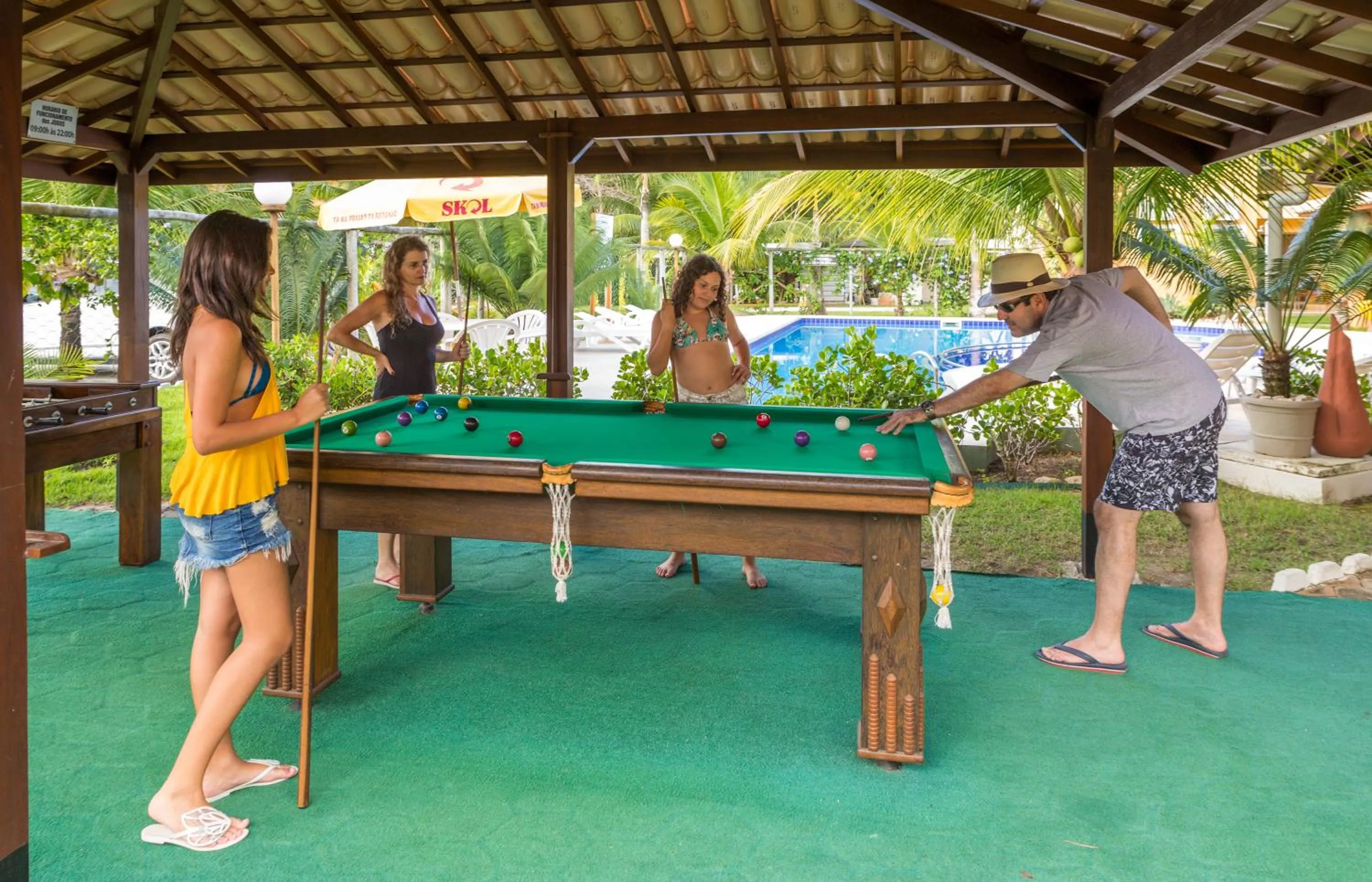 Billiard in Porto Geraes Praia Hotel