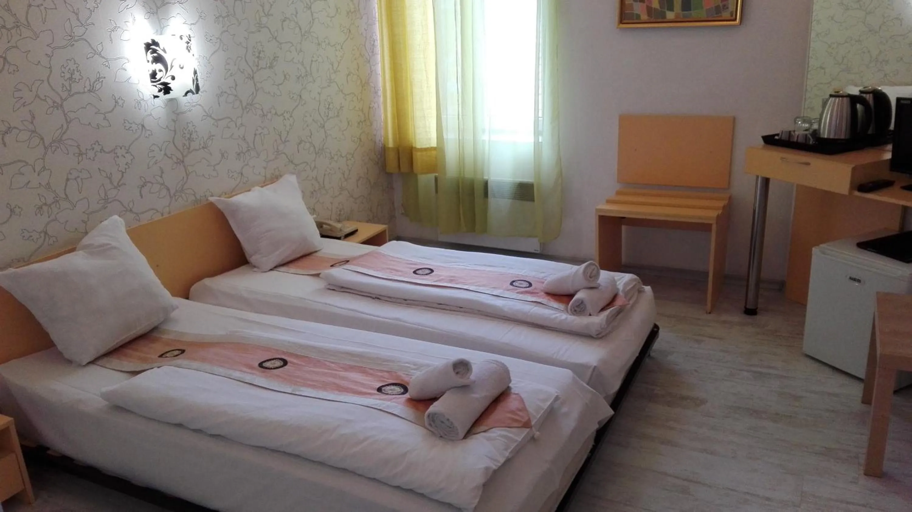 Bed in Scotty's Boutique Hotel