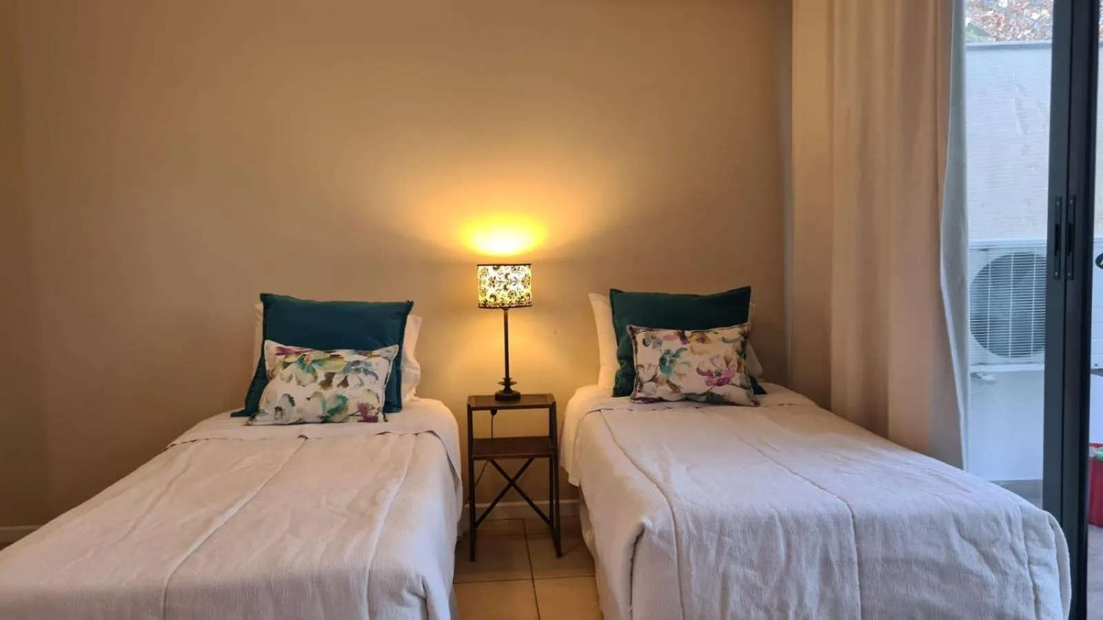 Bed in Uvas Apart Hotel