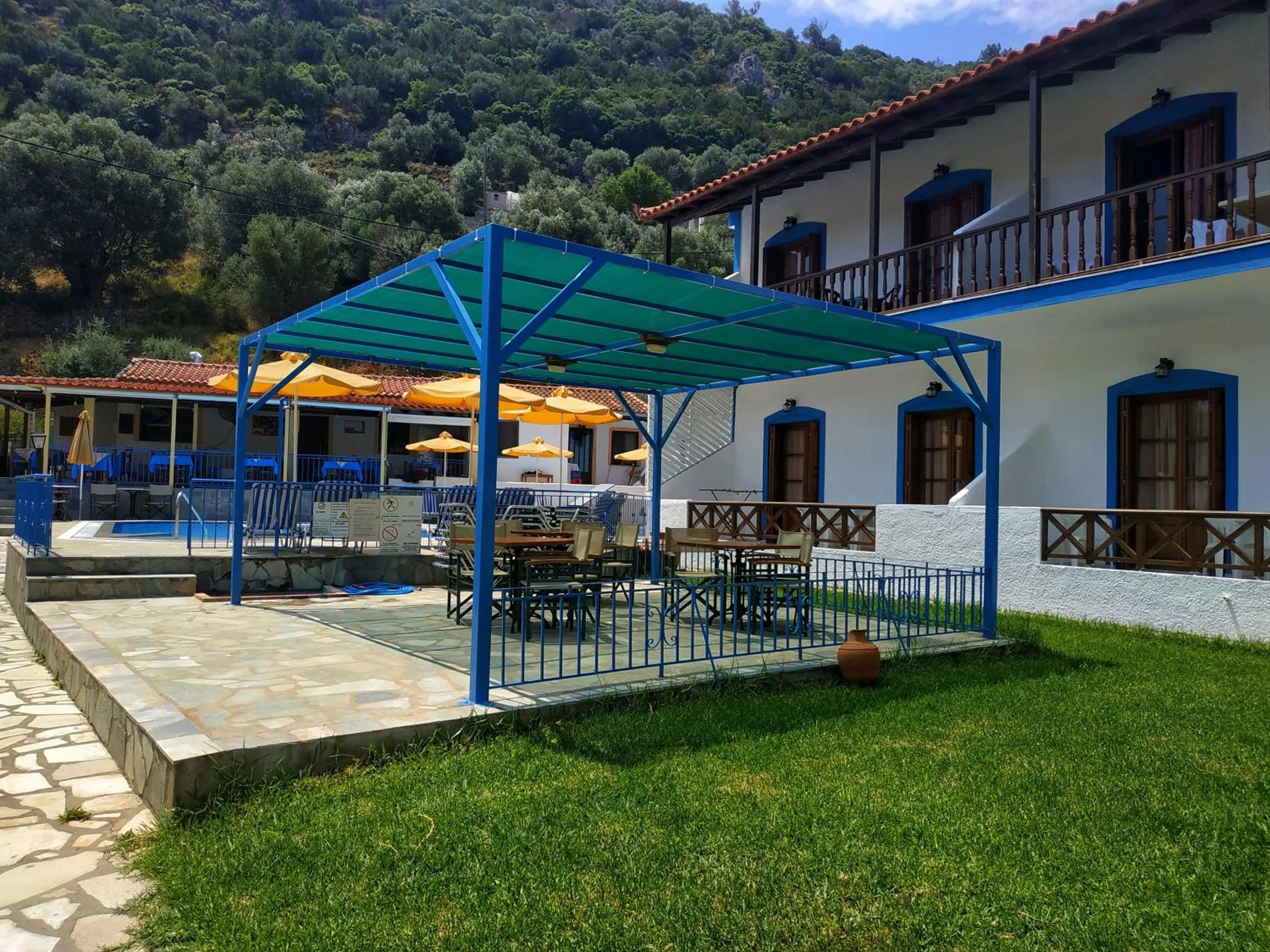 Property building in Apartmets Sunwaves