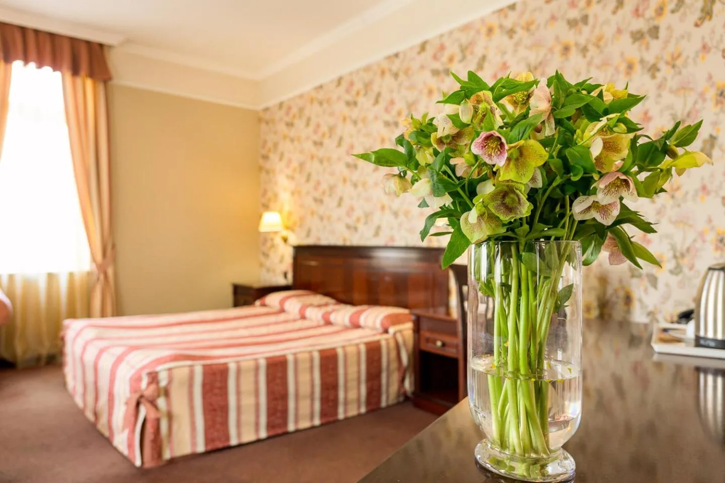 Bed in Boutique Splendid Hotel