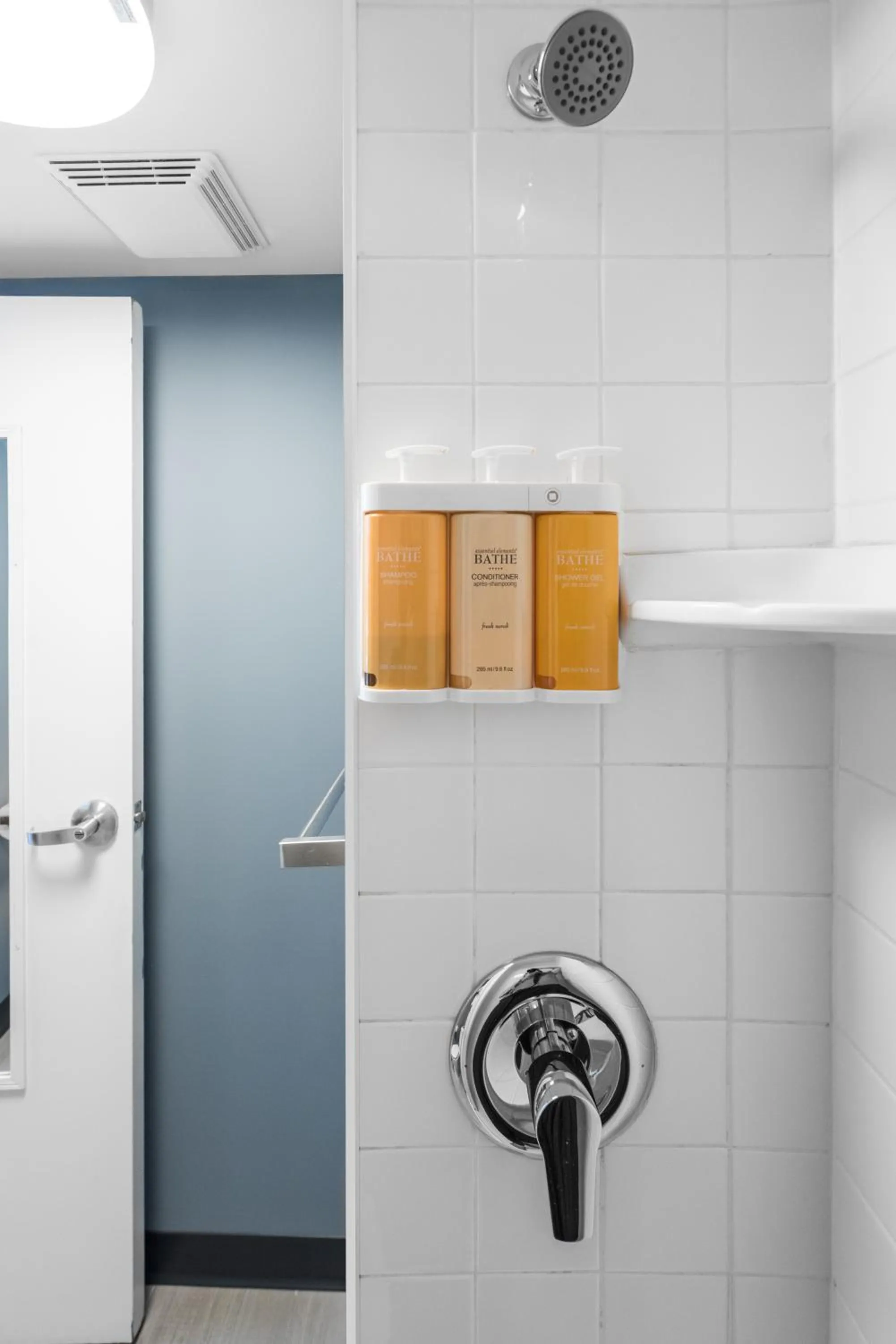 YWCA Hotel Vancouver