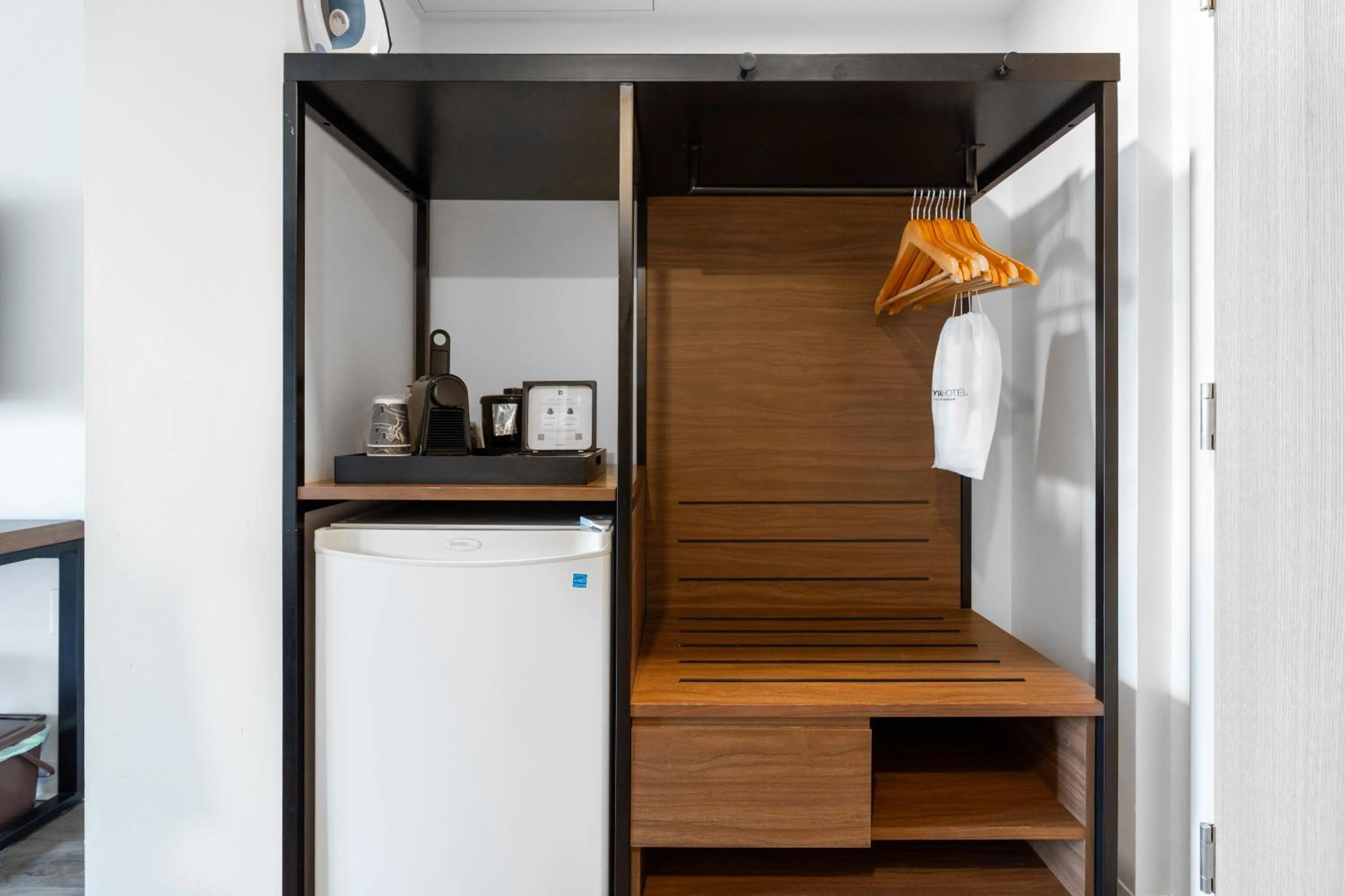 YWCA Hotel Vancouver