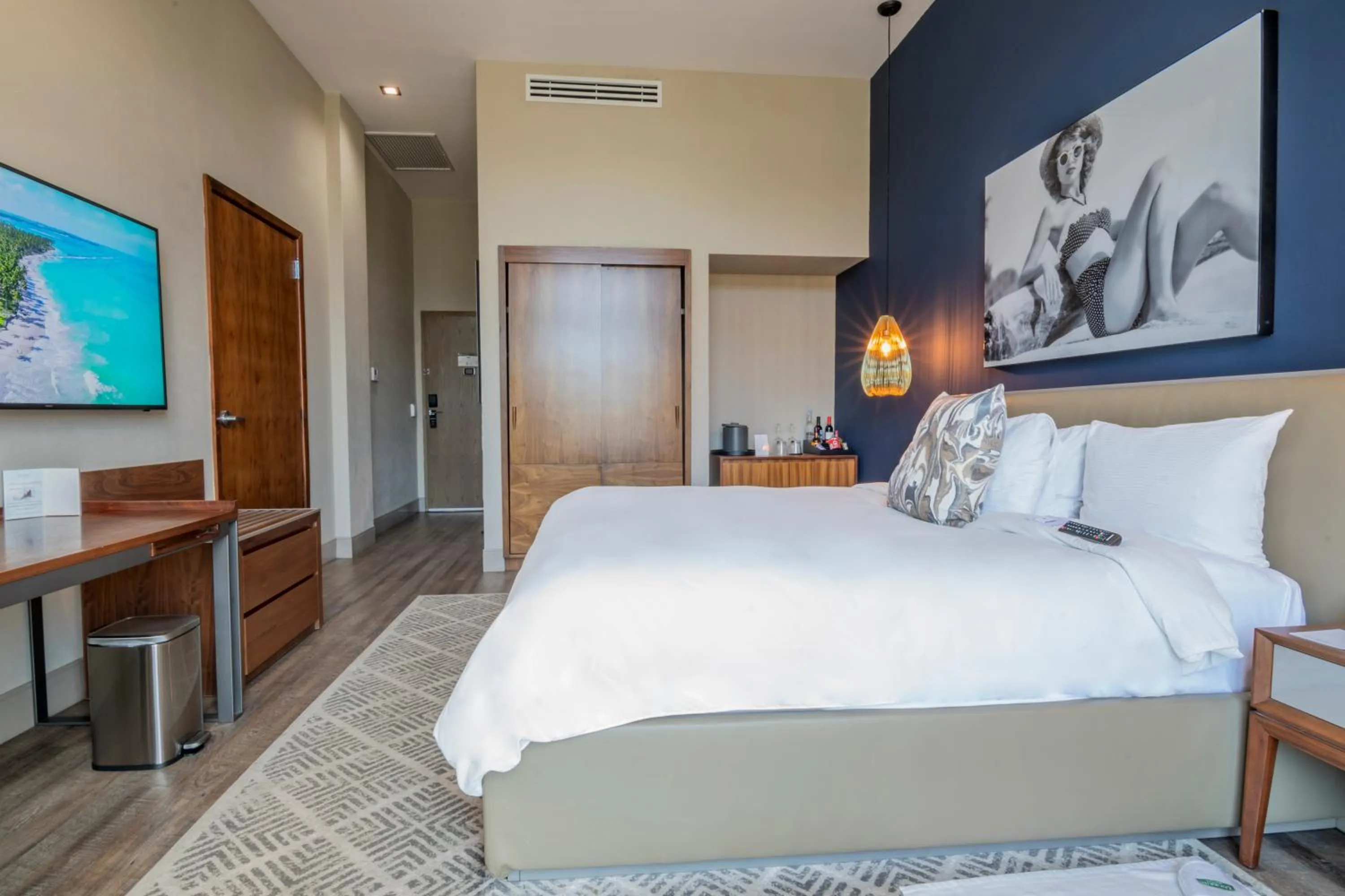 Bed in Torre Lucerna Hotel Ensenada