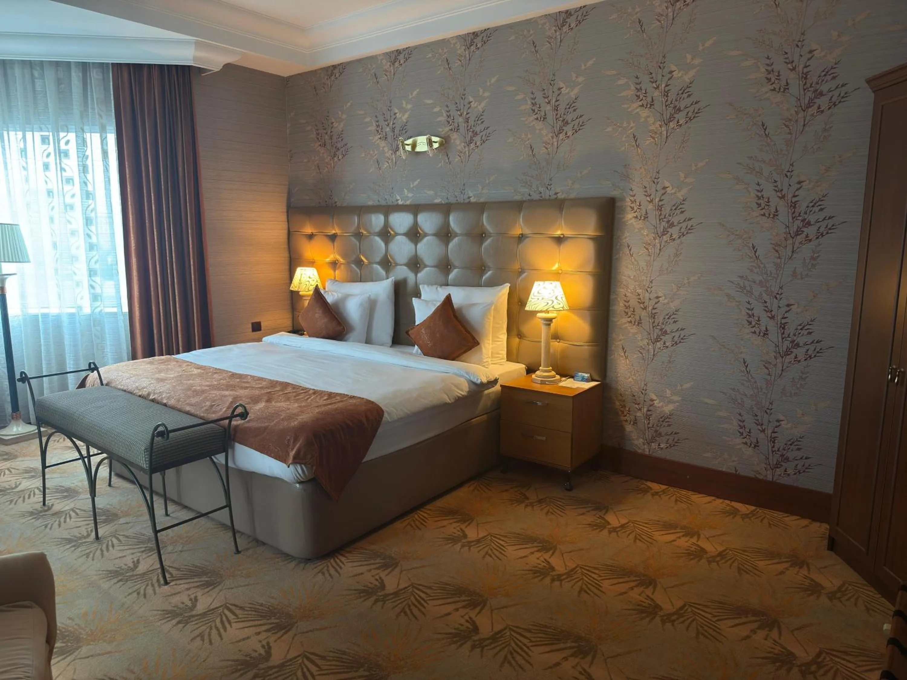 Bed in Grand Hotel Europe