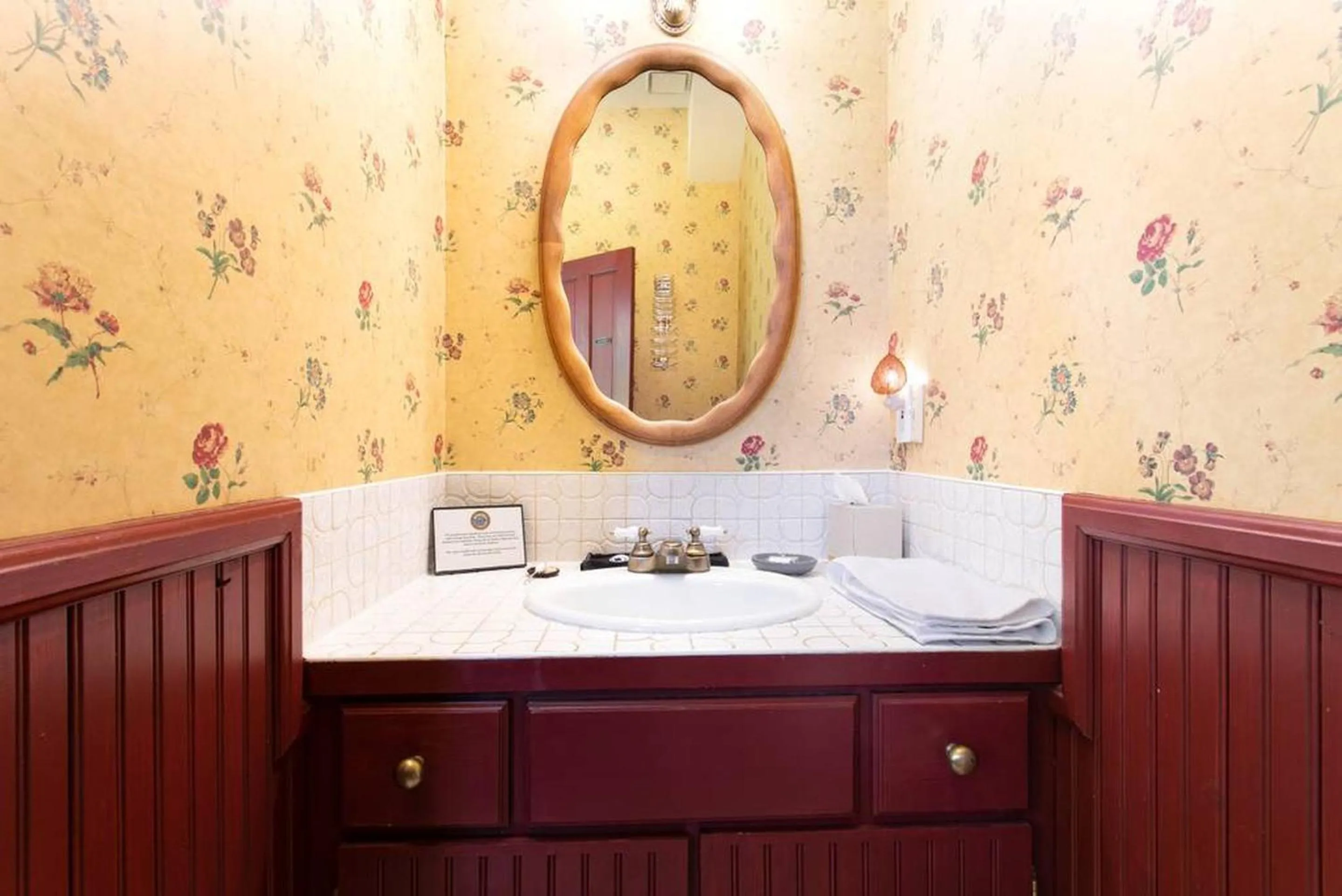 Bathroom in Rose Street Bed & Breakfast