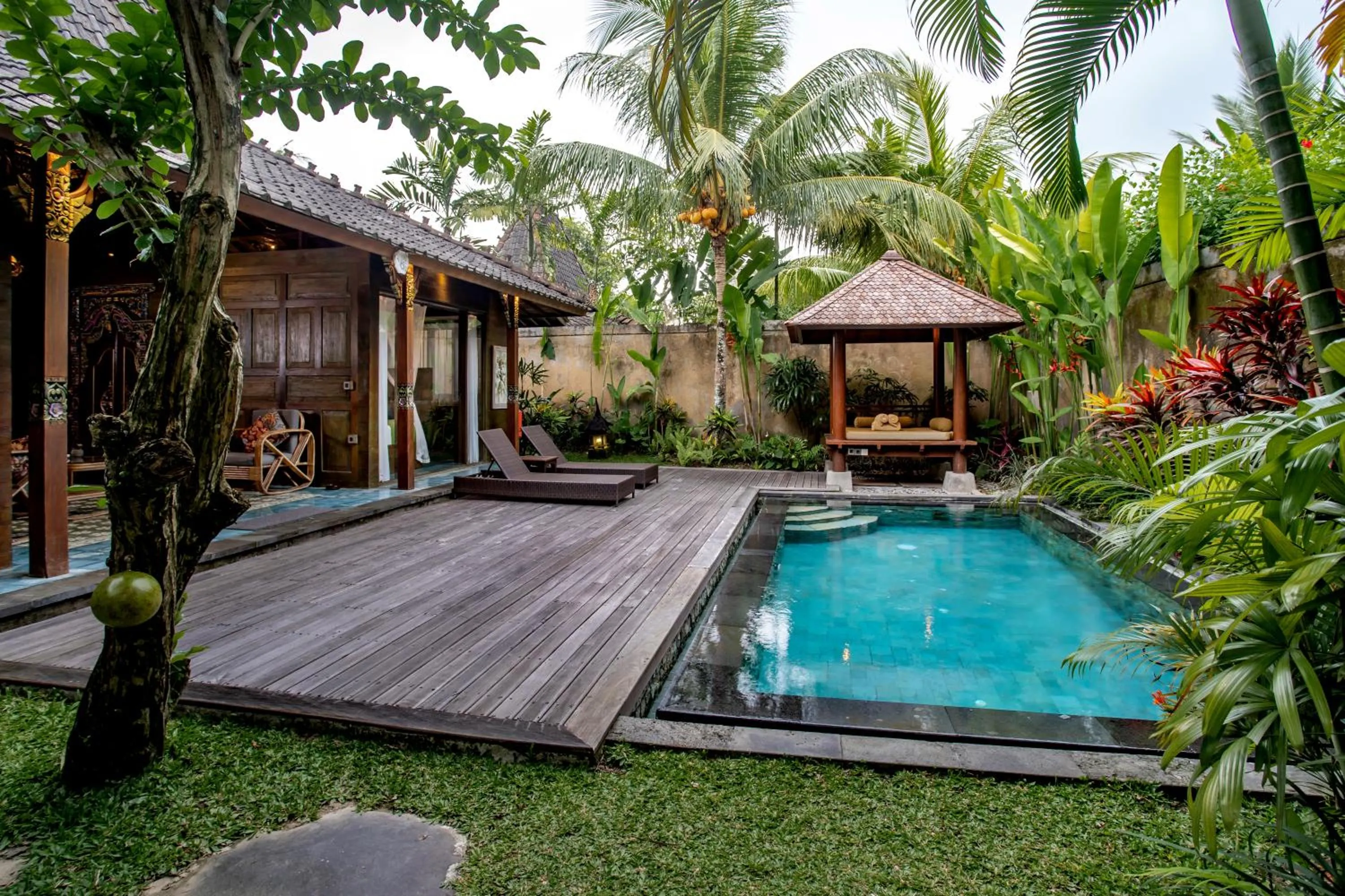Swimming pool in Arya Villas Ubud