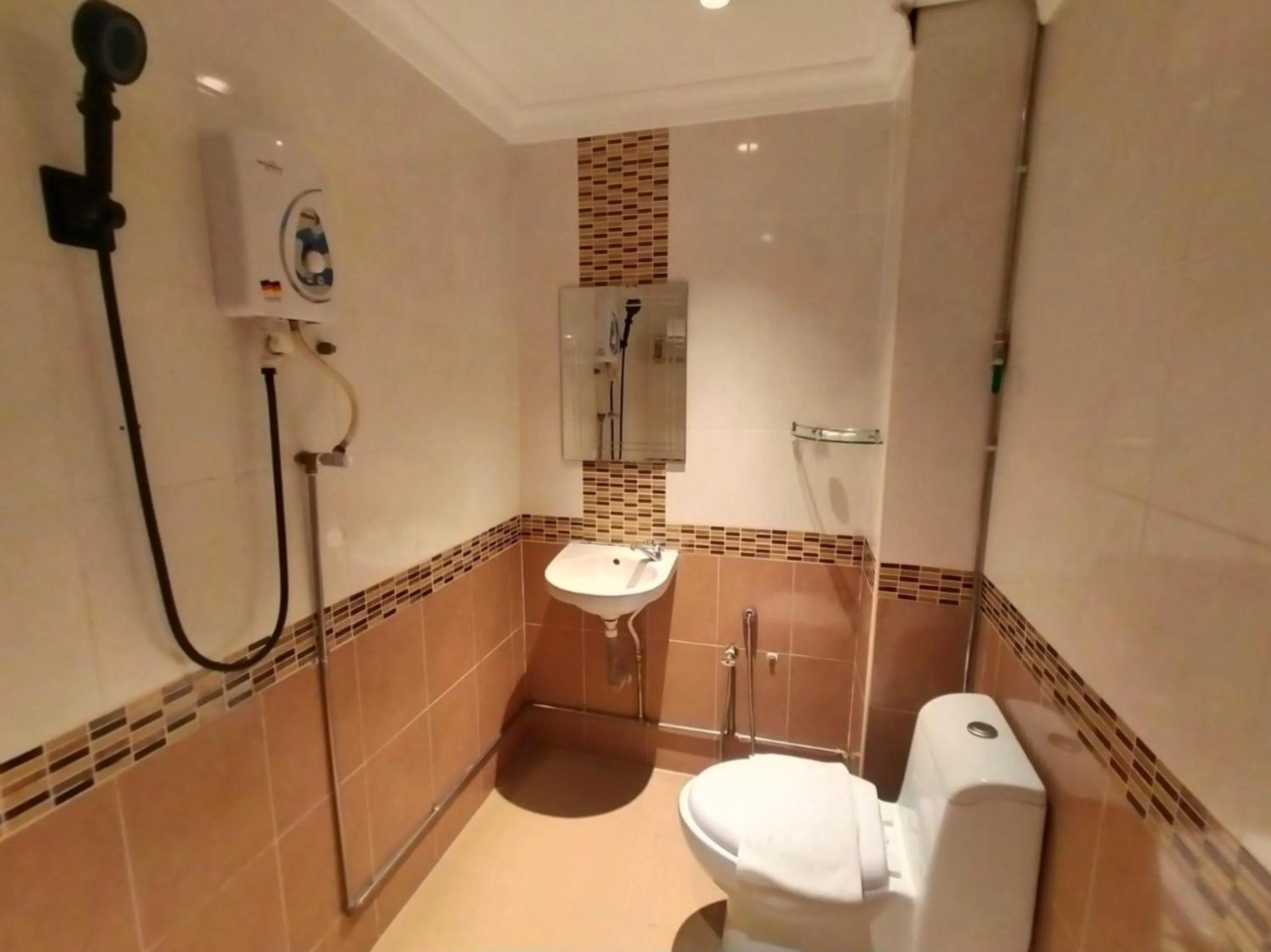 Bathroom in Hotel O GHC Near Penang Street Art Formerly Queen City Hotel