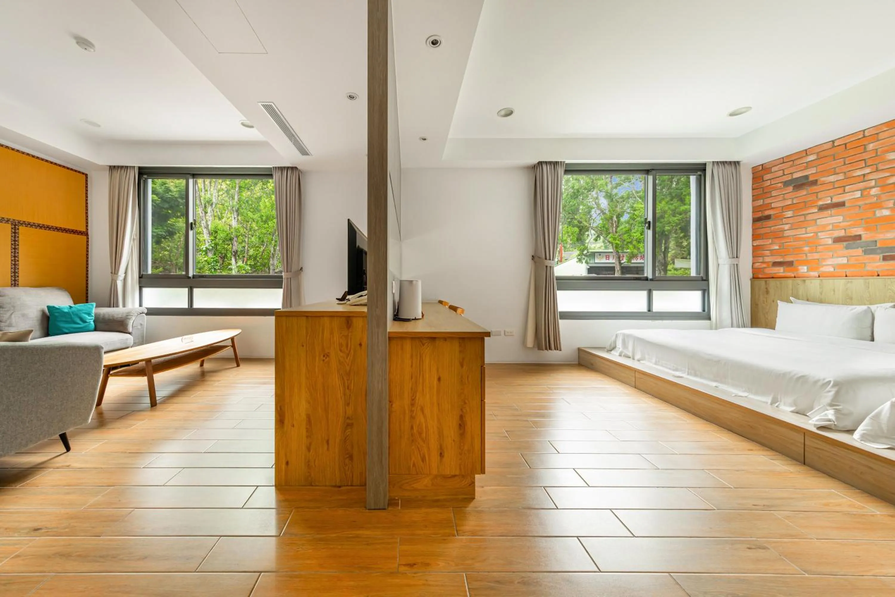 Photo of the whole room, Bed in Kapamumu b&b