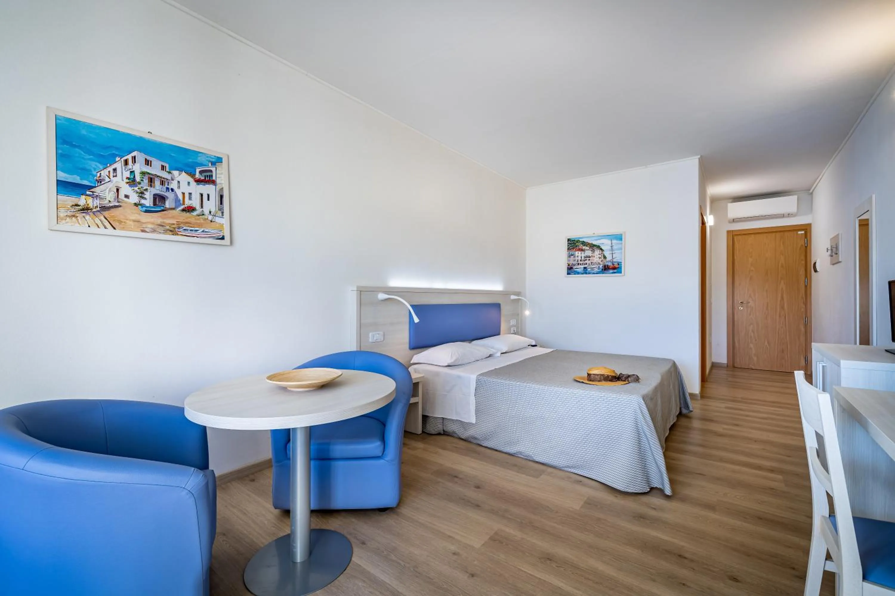 Bed in Mareblù - Tuscany Green Aparthotel