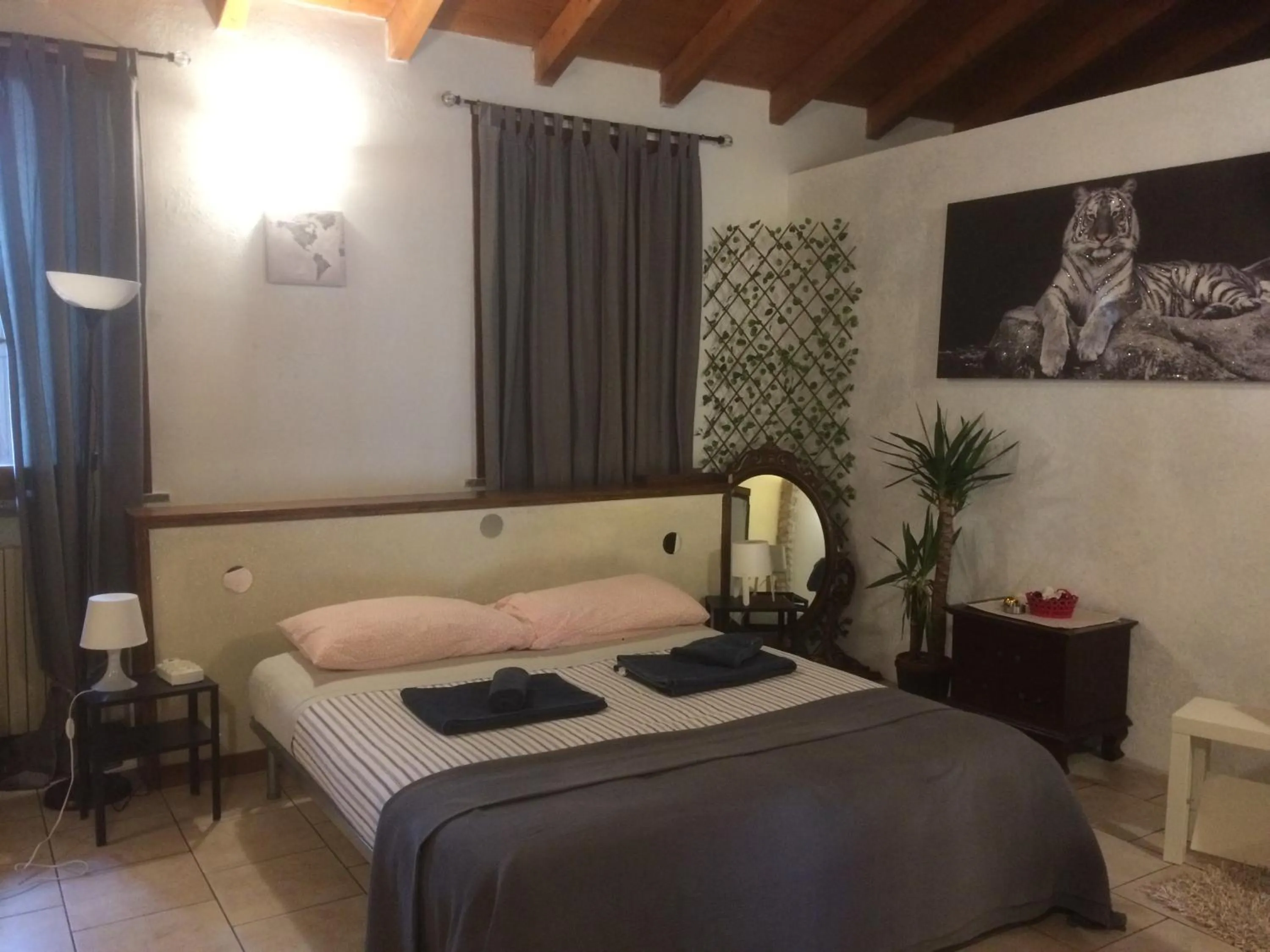 Bed in Welcome B&B Lodi