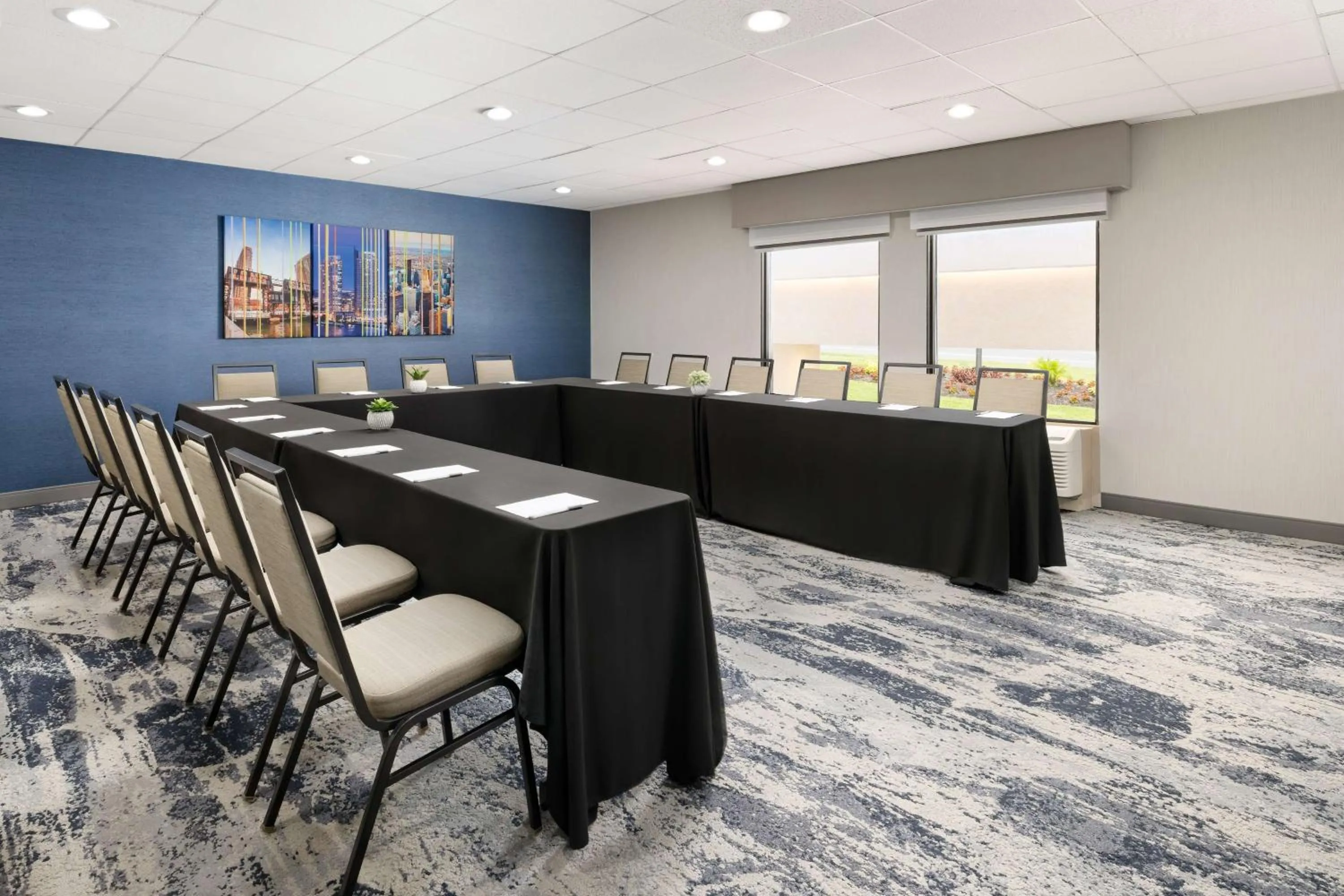 Meeting/conference room in Hampton Inn Long Island/Islandia