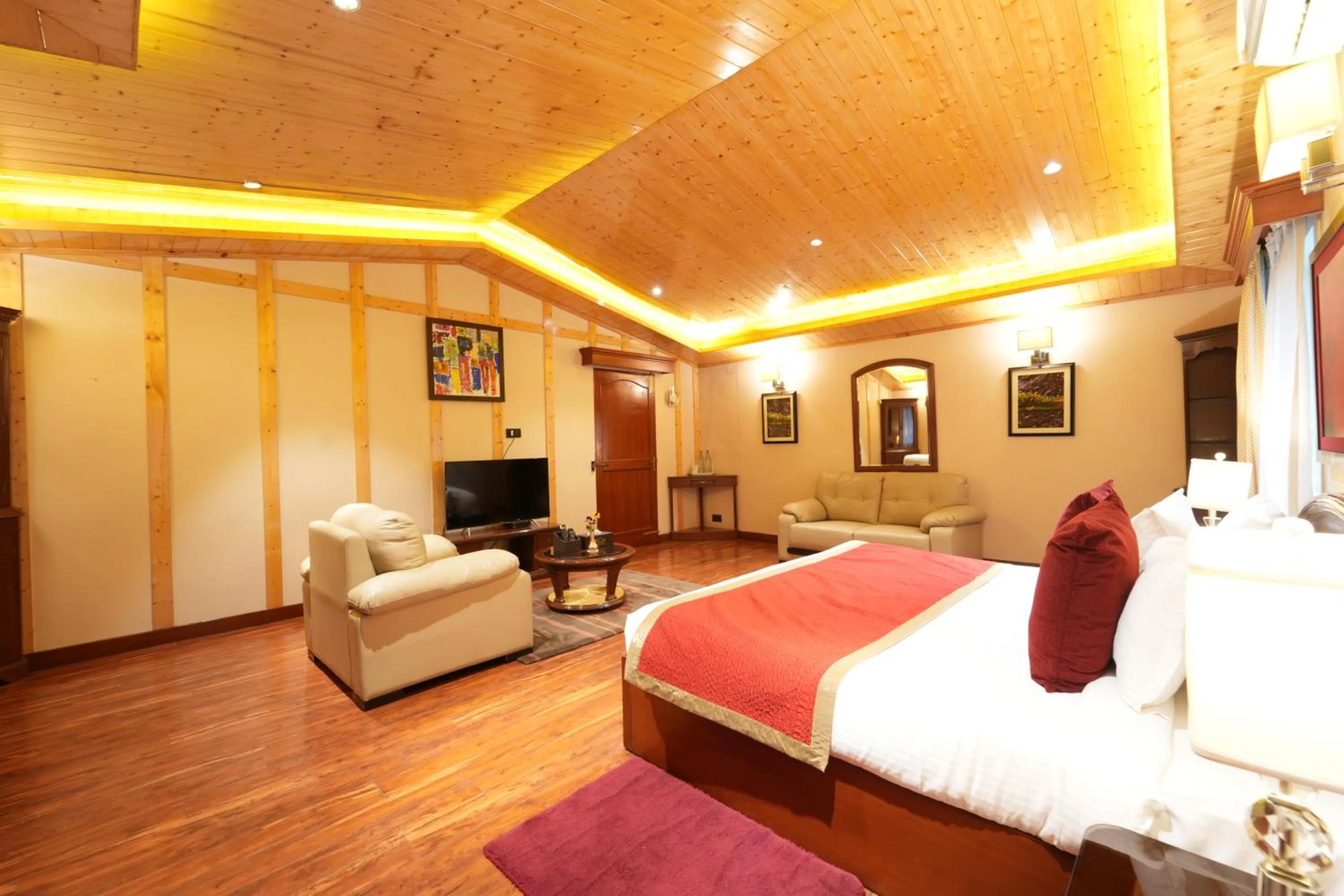 Bed in Span Resort and Spa, Manali