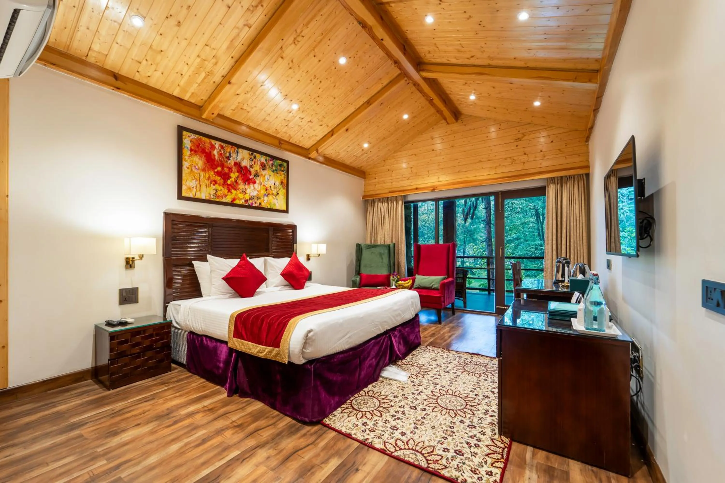 Bed in Span Resort and Spa, Manali