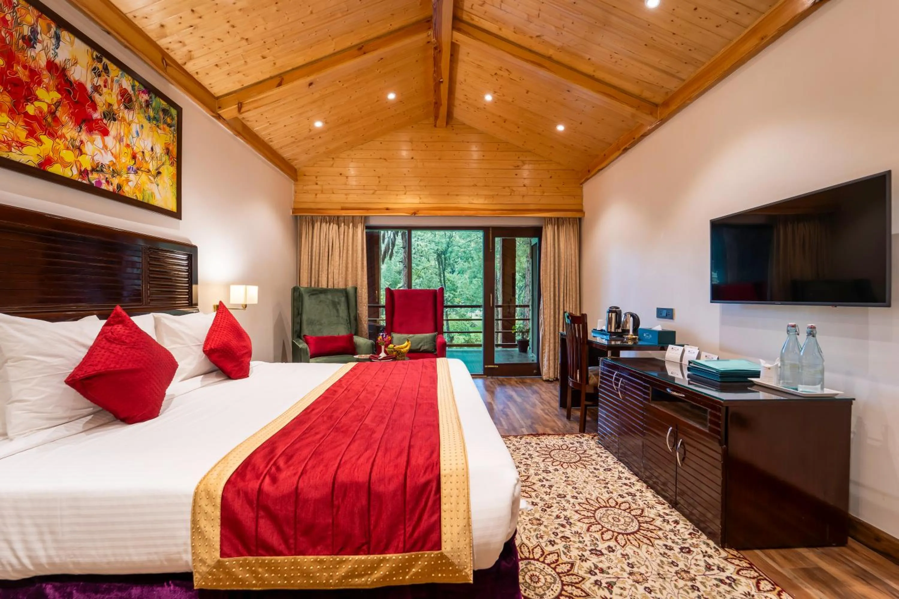 Bed in Span Resort and Spa, Manali