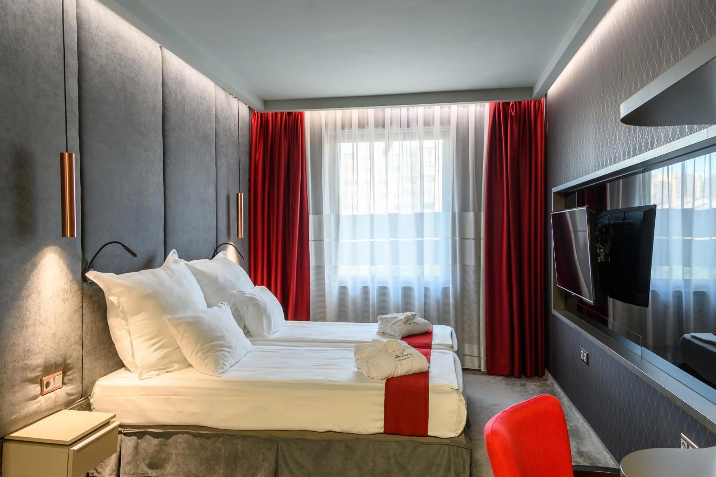 Bedroom, Bed in Spa Hotel Ezeretz Blagoevgrad