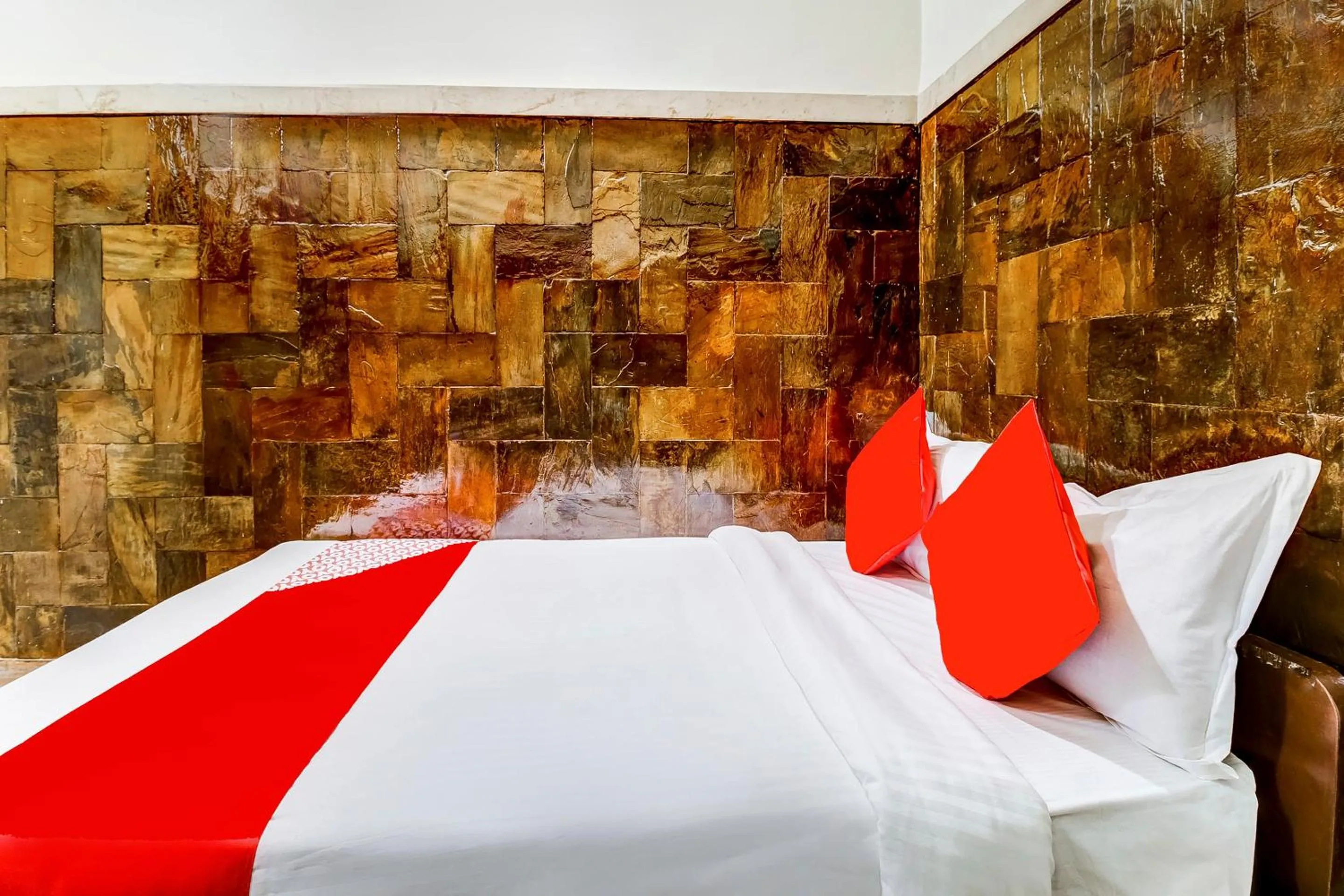 Bedroom, Bed in Super Hotel O Dreamland