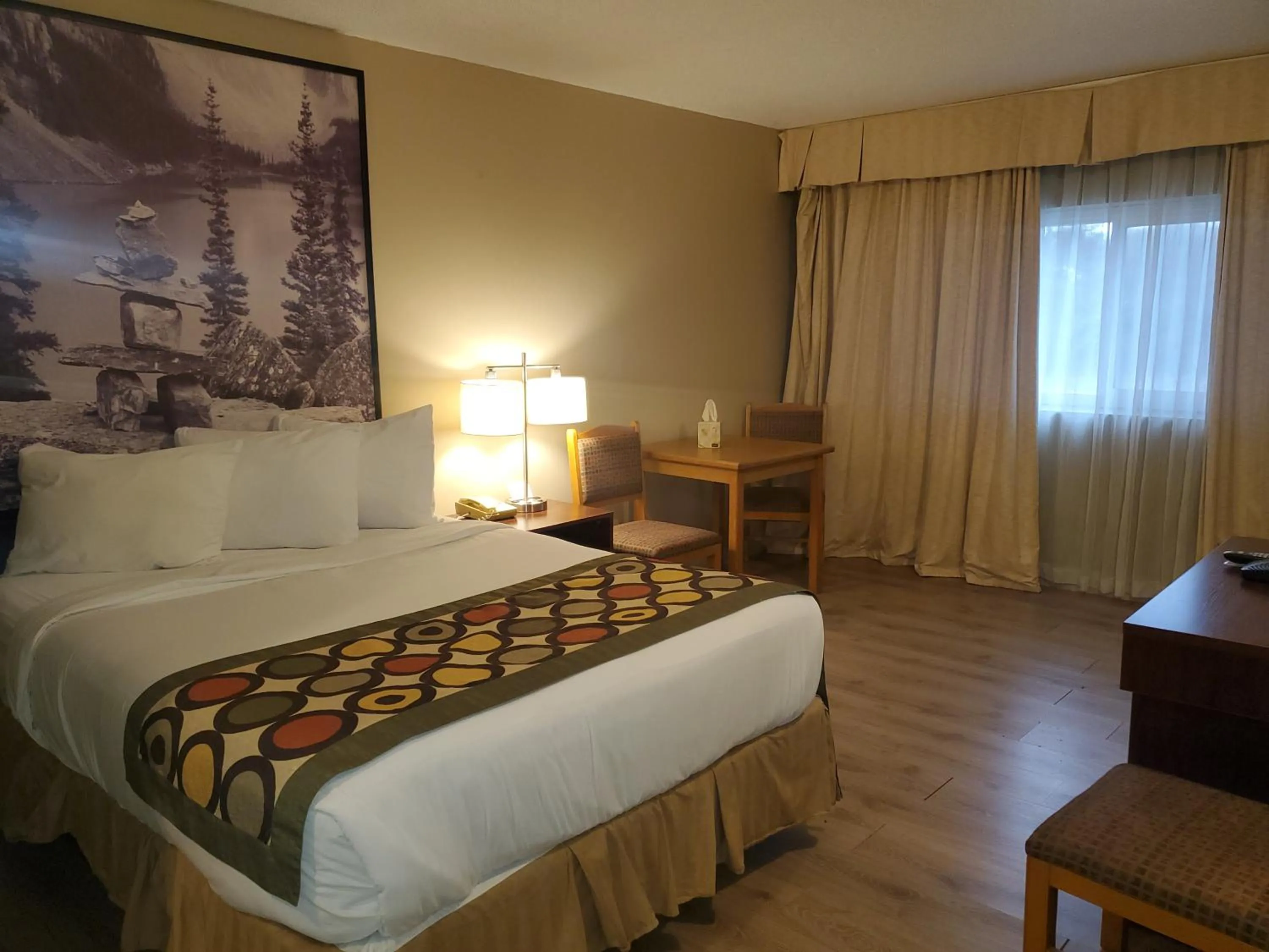 Bedroom, Bed in Super 8 by Wyndham Duncan