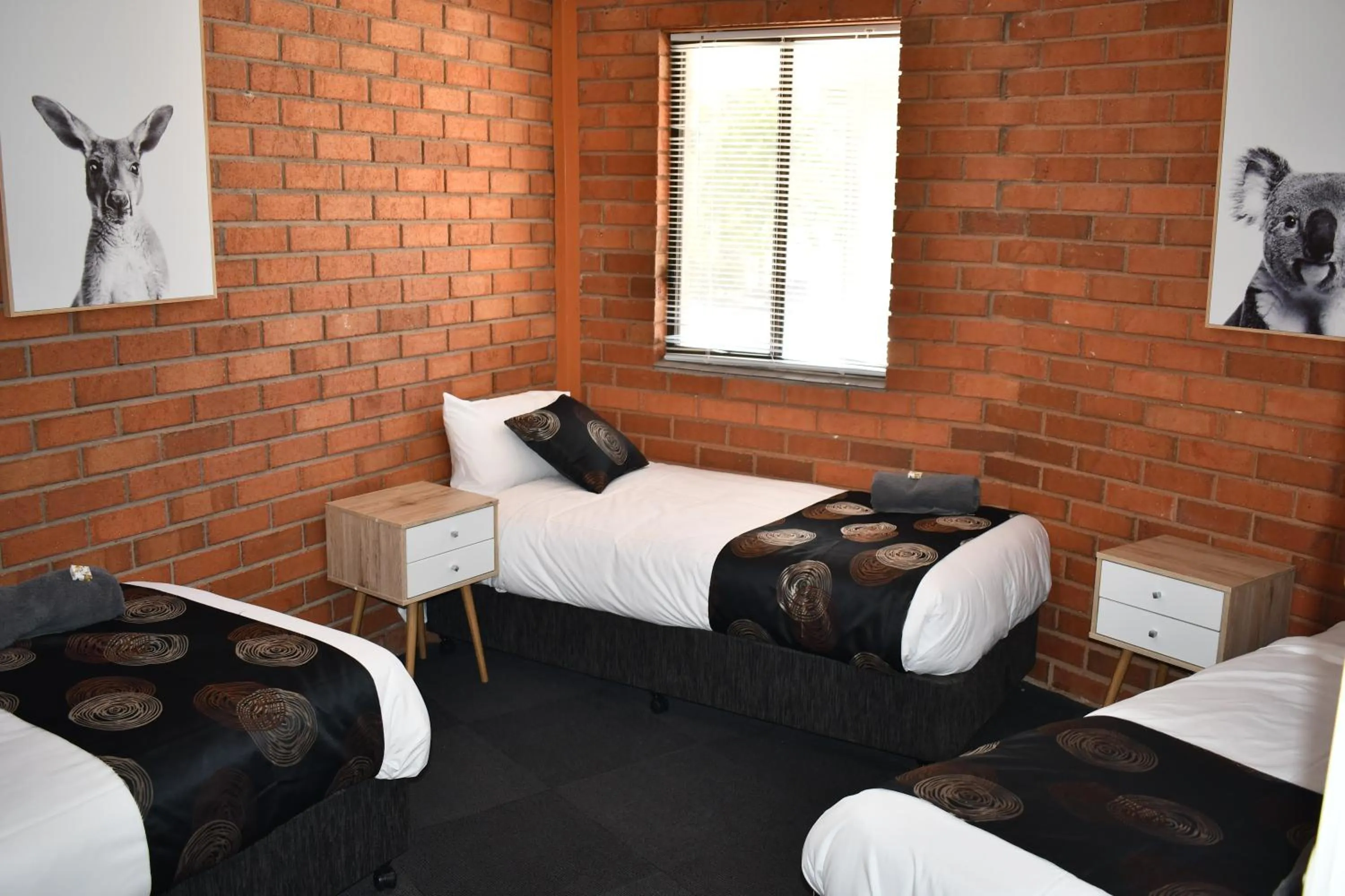 Bed in Berrigan Motel