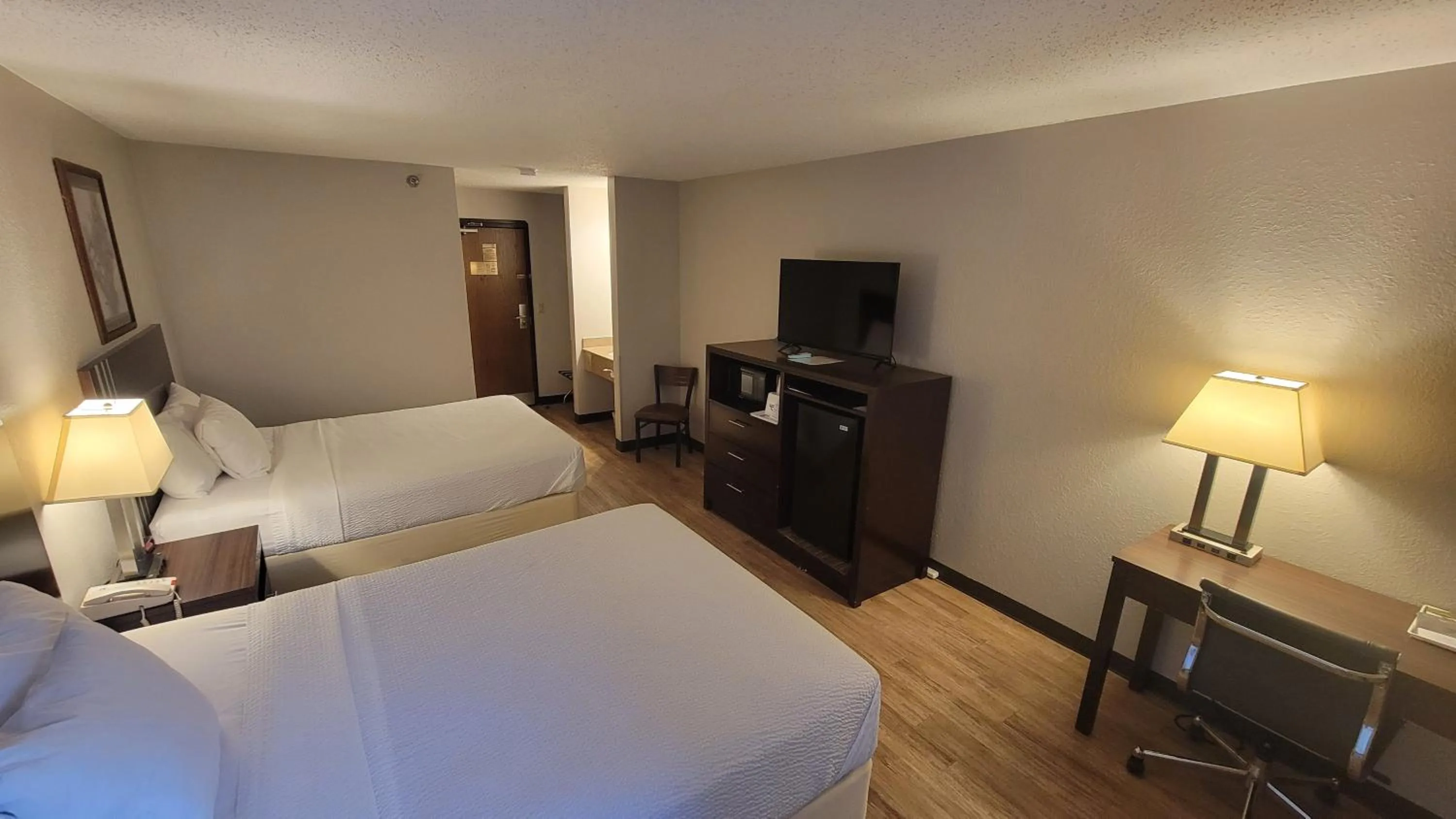 Bed in Days Inn by Wyndham Sheridan