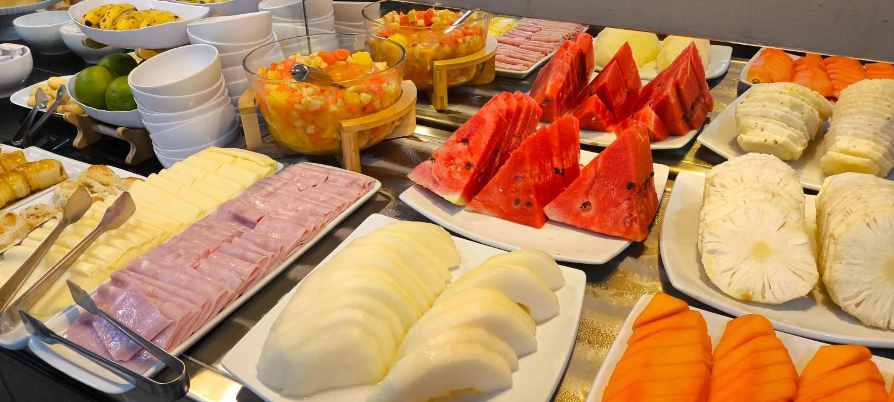 Buffet breakfast in Abudi Hotel