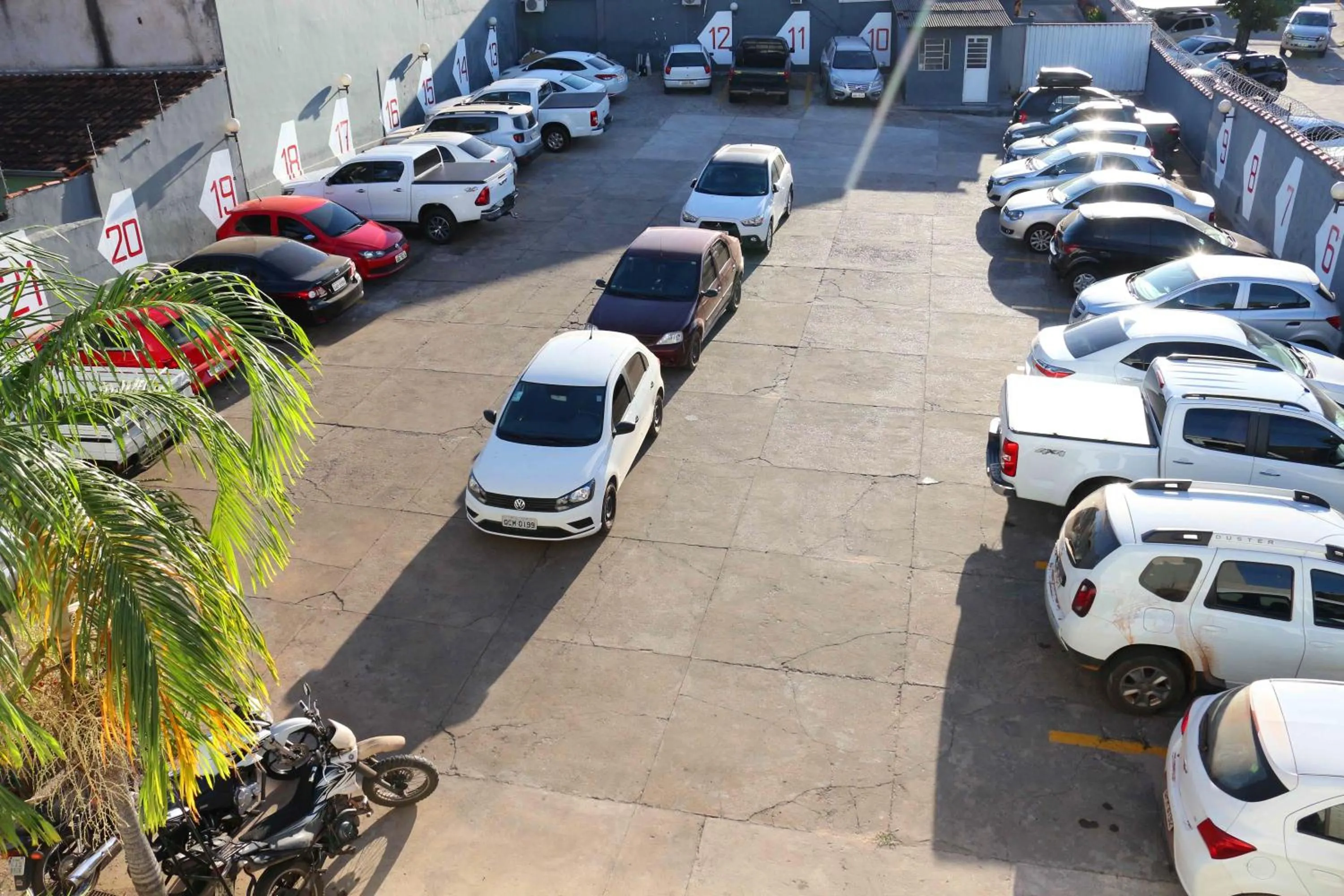 Parking in Abudi Hotel