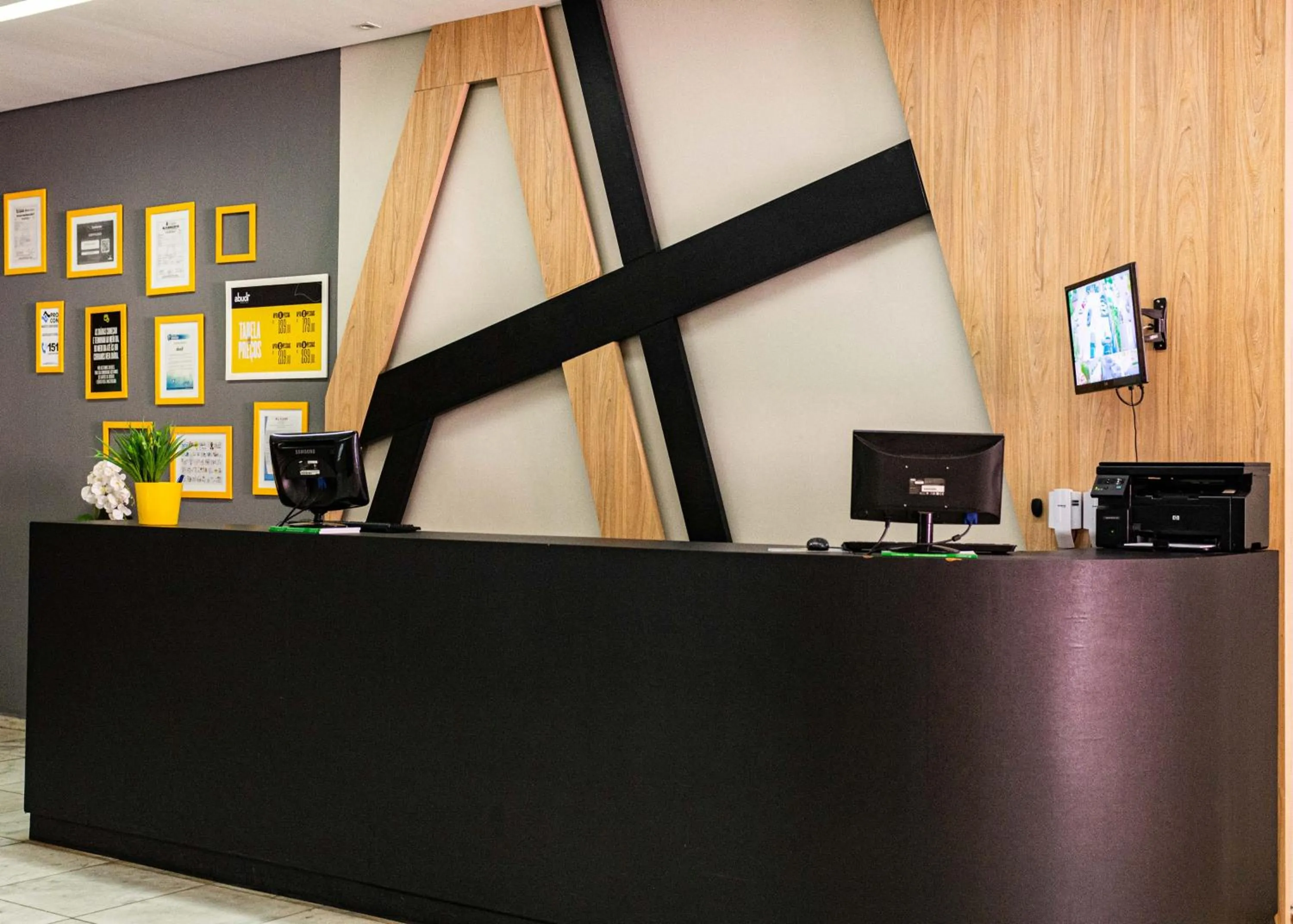 Lobby or reception in Abudi Hotel