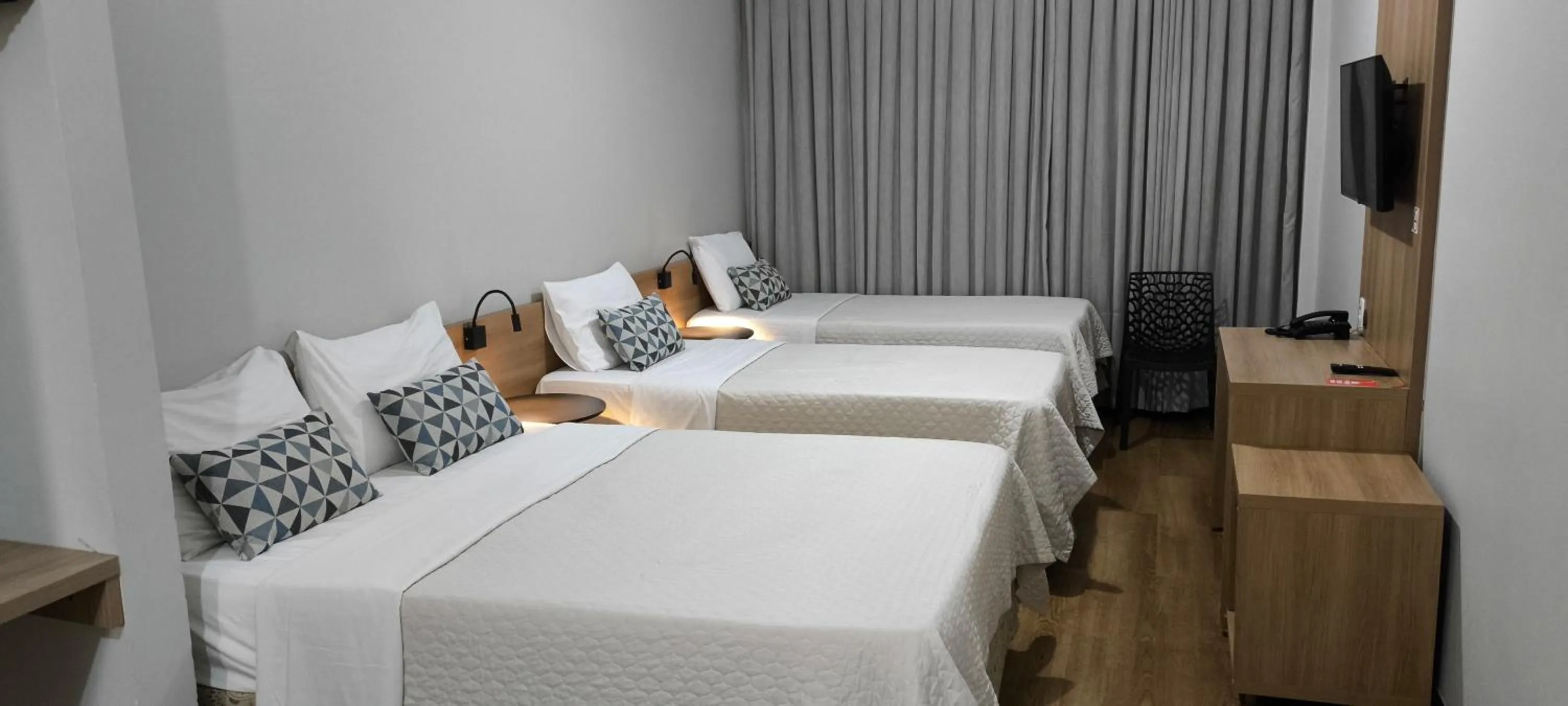 Bedroom, Bed in Abudi Hotel