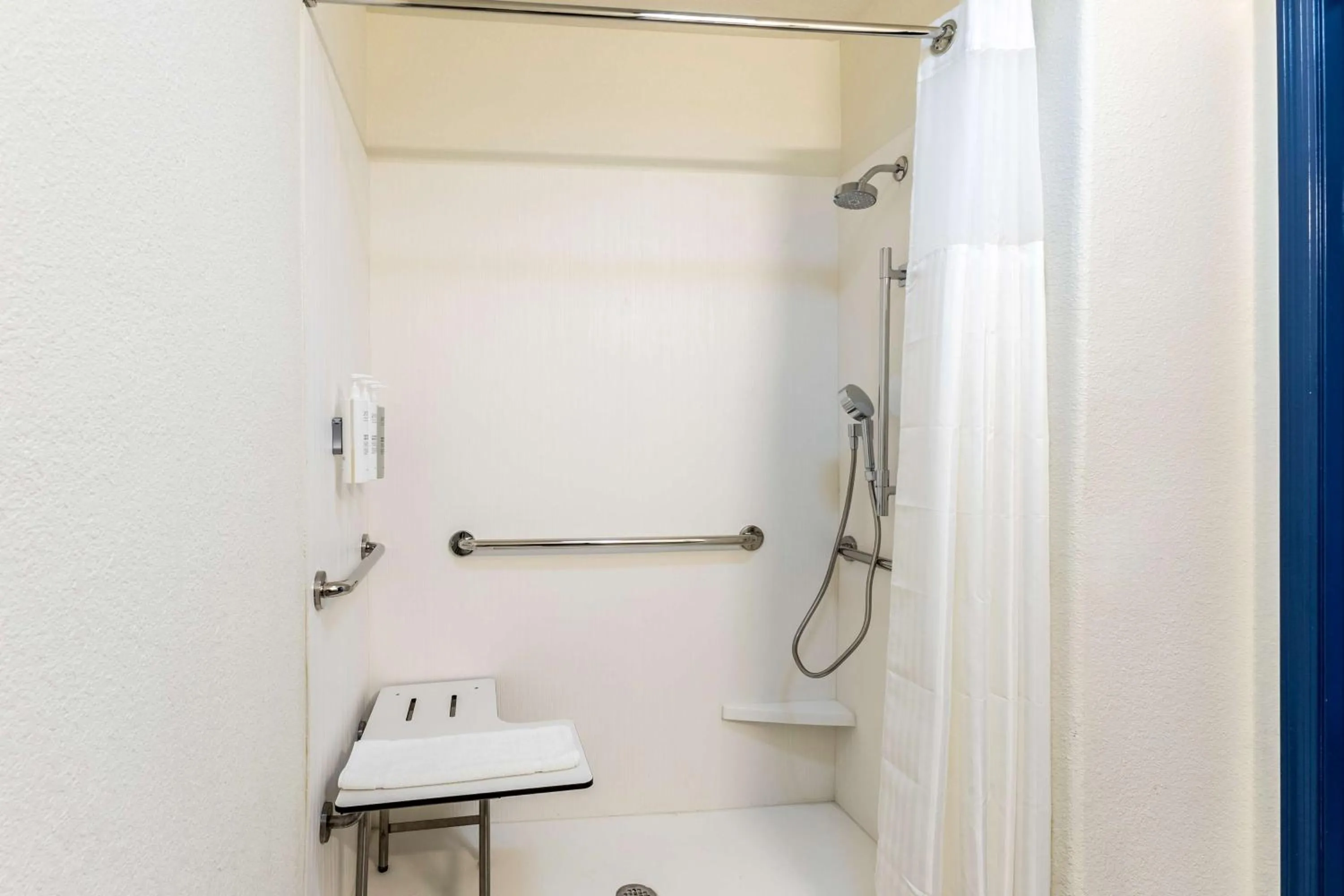 Bathroom in Spark by Hilton Phoenix-Glendale-Peoria