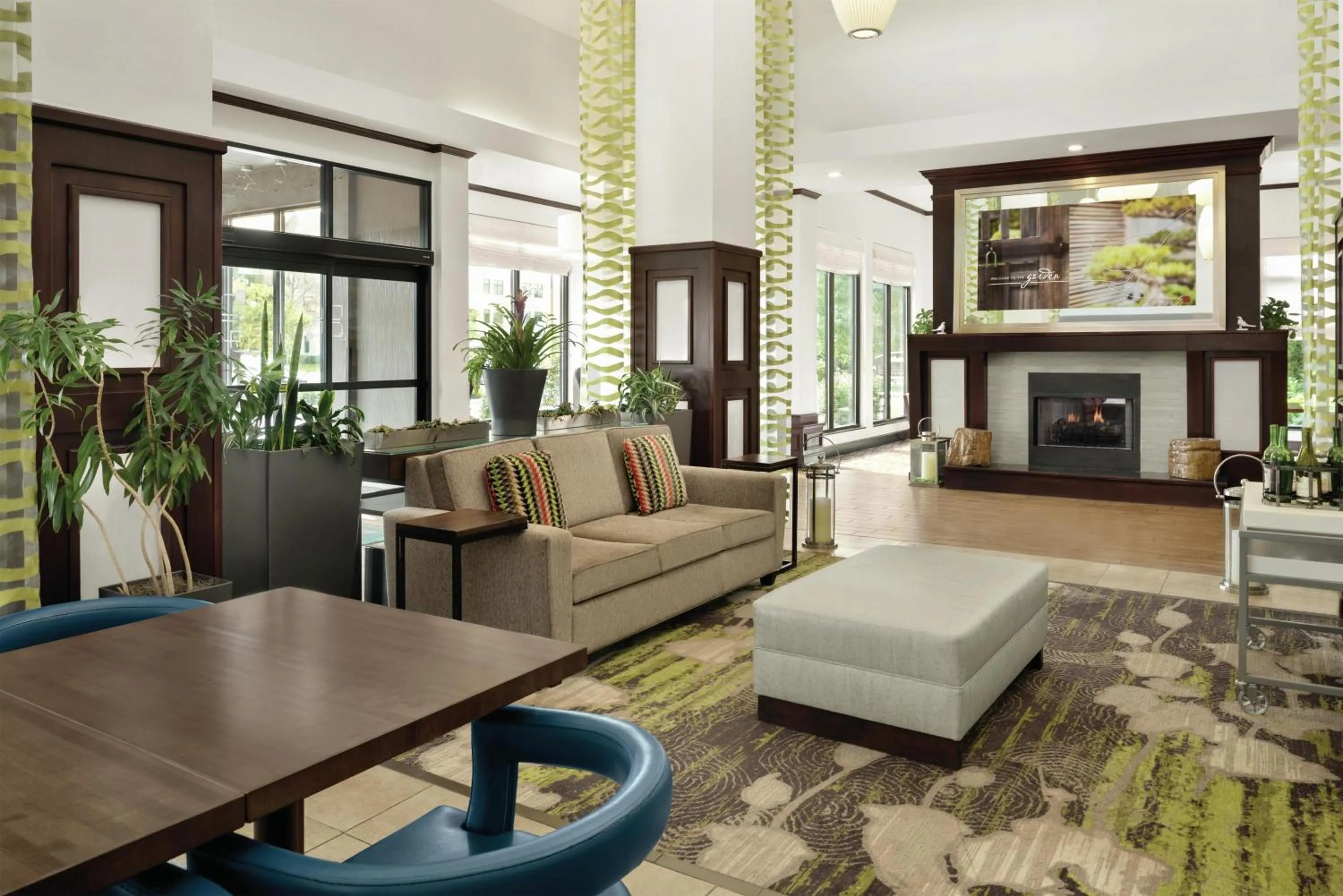 Lobby or reception in Hilton Garden Inn South Bend