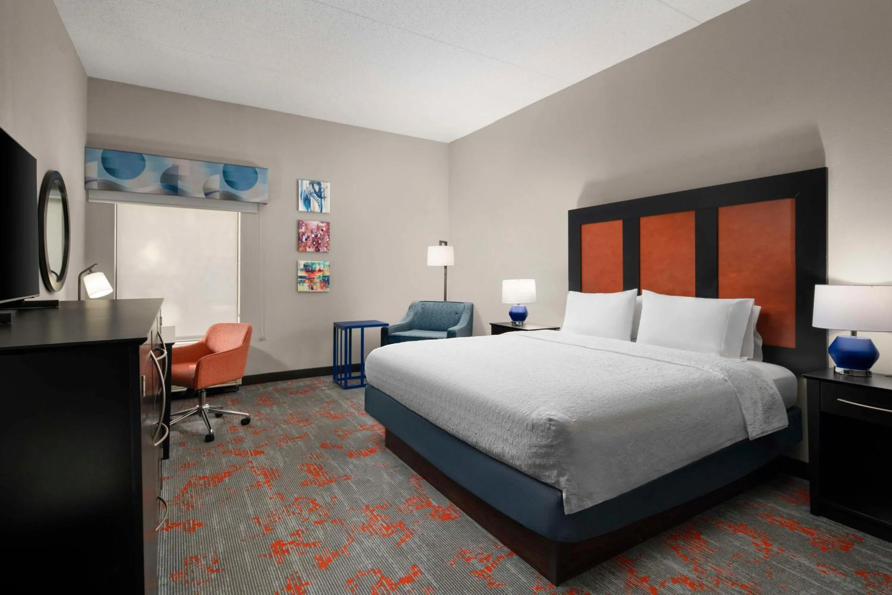 Bed in Hampton Inn Stafford / Quantico-Aquia