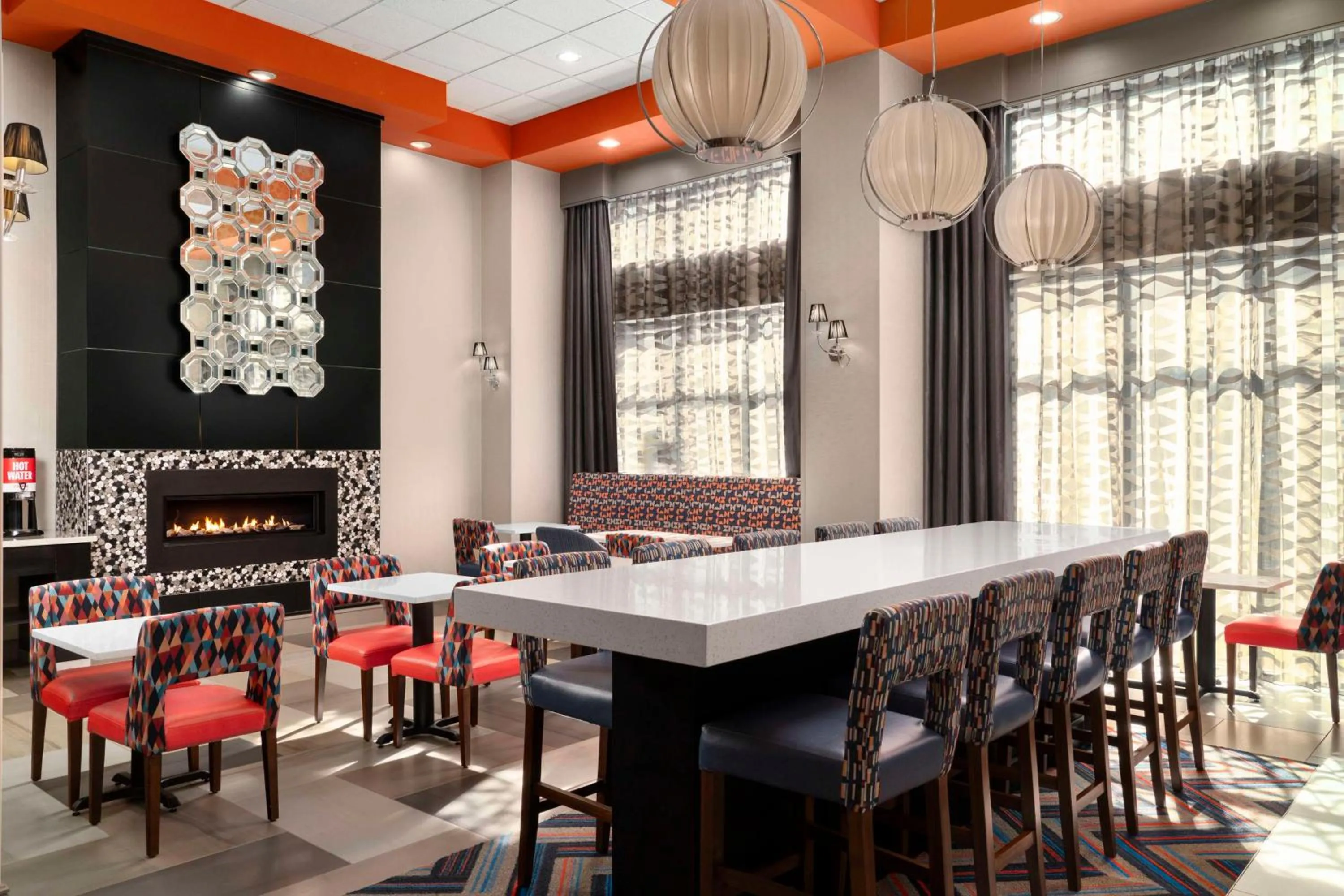 Lobby or reception in Hampton Inn Stafford / Quantico-Aquia