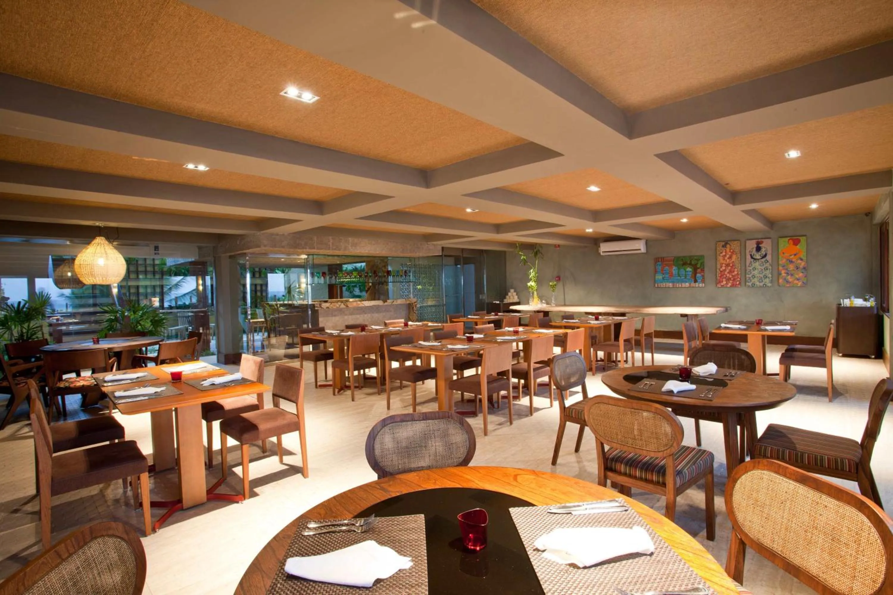 Restaurant/places to eat in Carmel Charme Resort