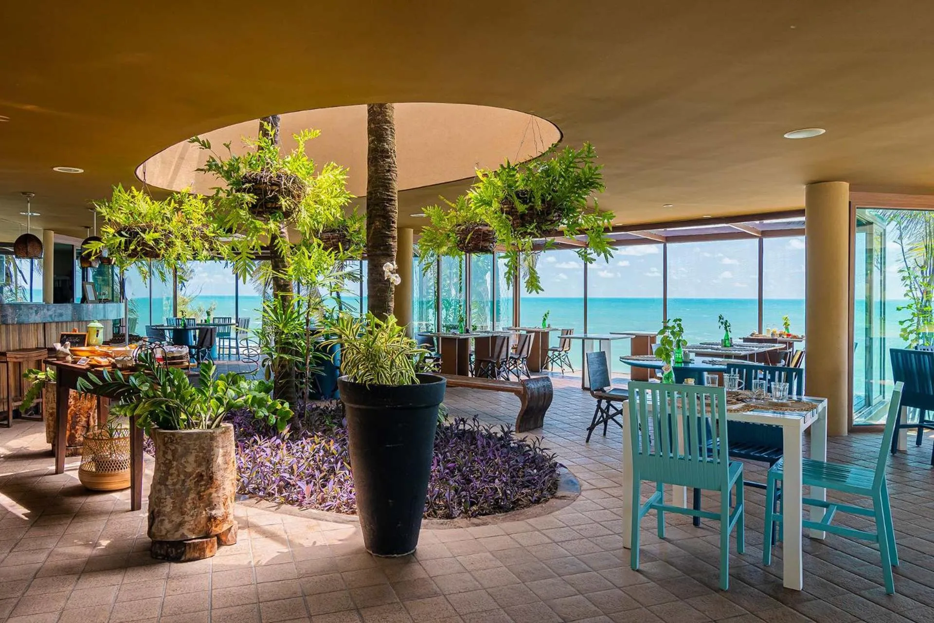 Restaurant/places to eat in Carmel Charme Resort