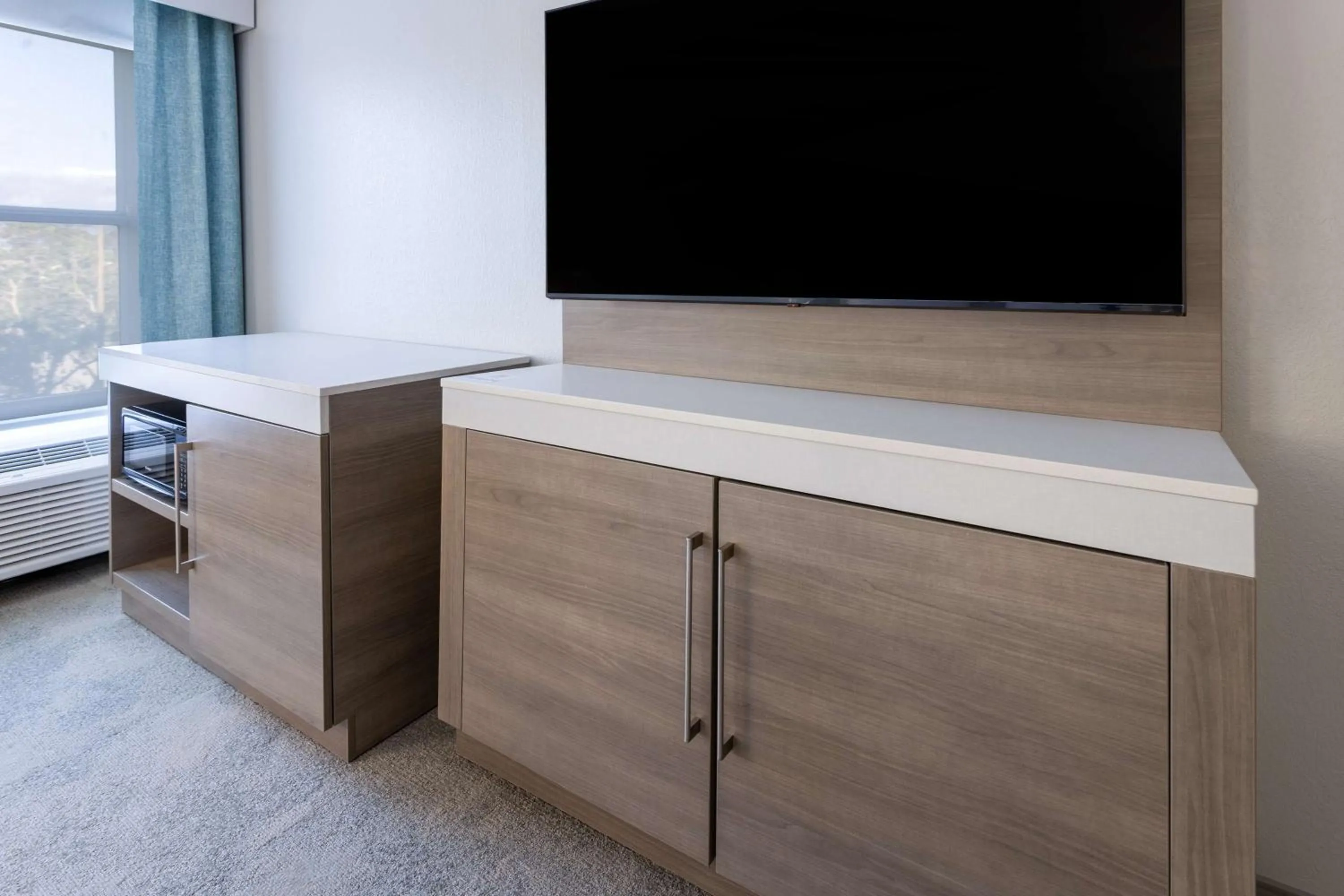 Photo of the whole room in Hampton Inn & Suites Venice Bayside South Sarasota