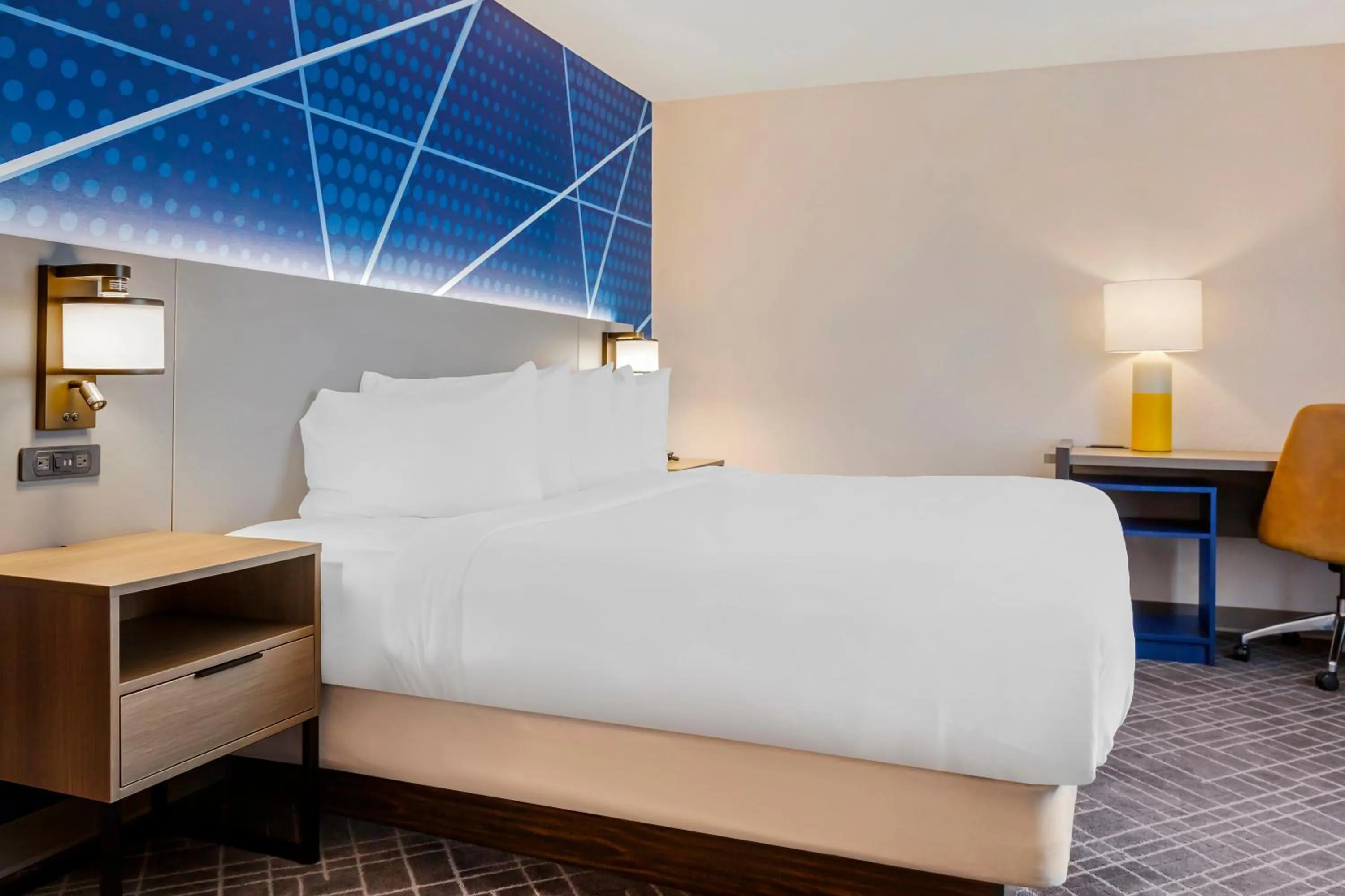 Bed in Comfort Inn & Suites Rapid City near Mt Rushmore