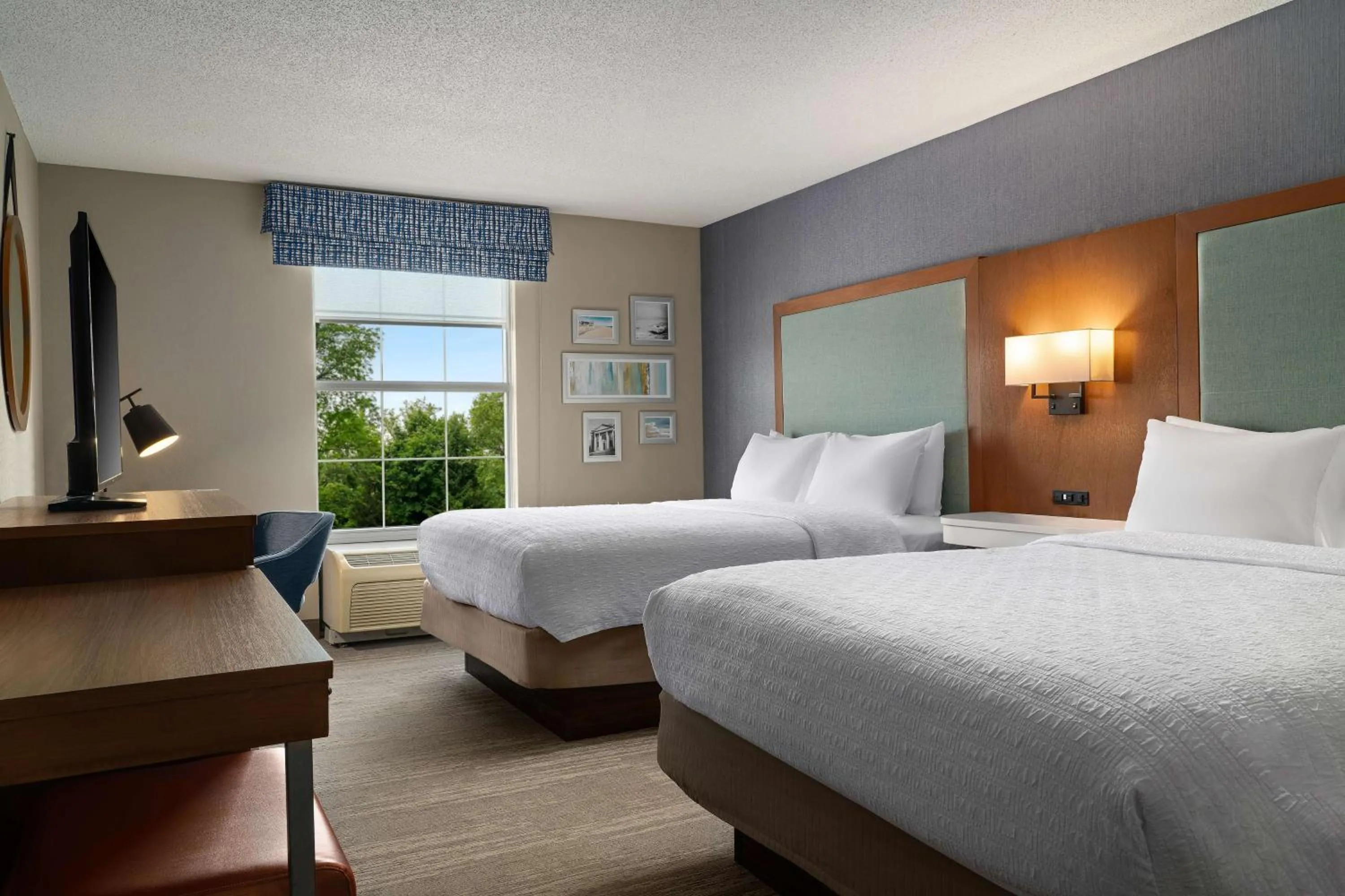 Bed in Hampton Inn South Kingstown - Newport Area