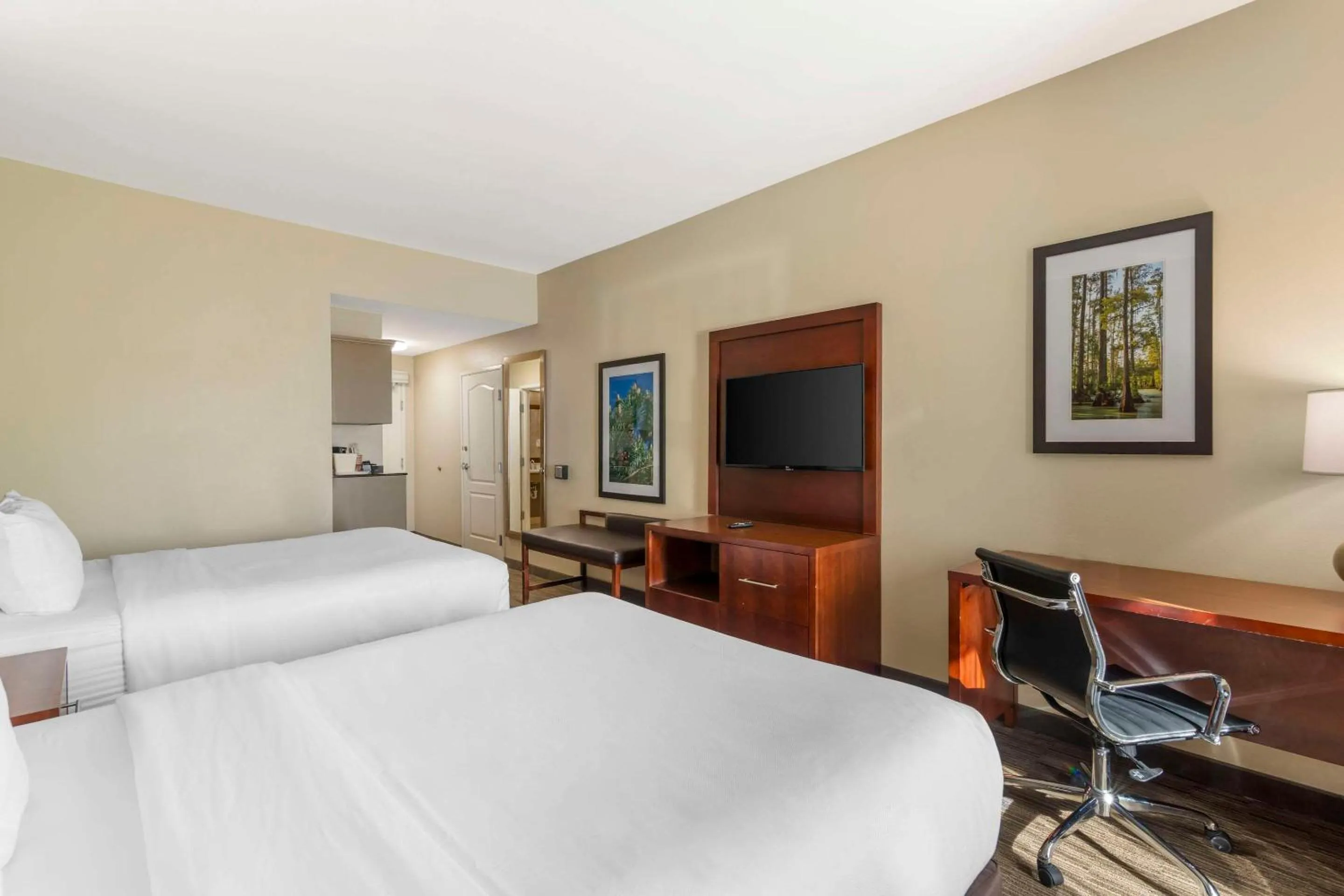 Bedroom, Bed in Comfort Inn & Suites Tifton