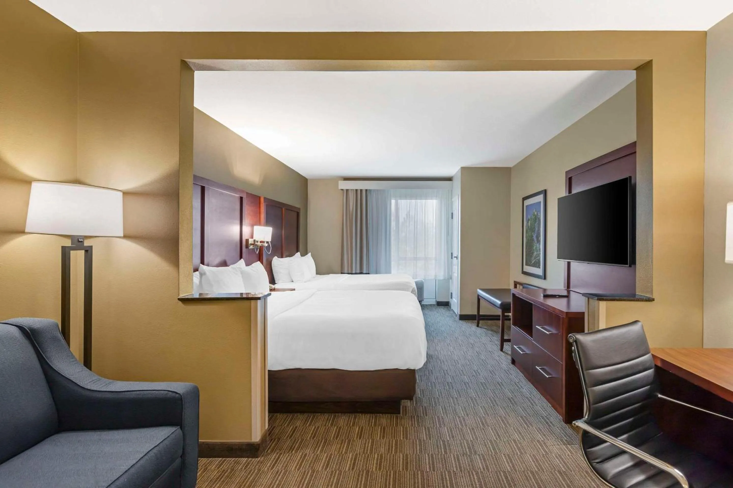 Bedroom, Bed in Comfort Inn & Suites Tifton