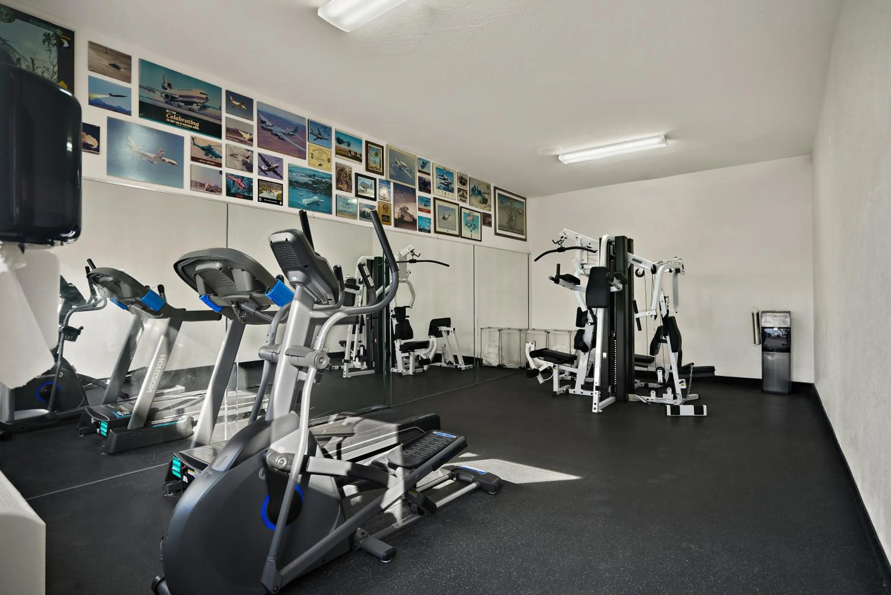 Fitness centre/facilities in La Fuente Inn & Suites
