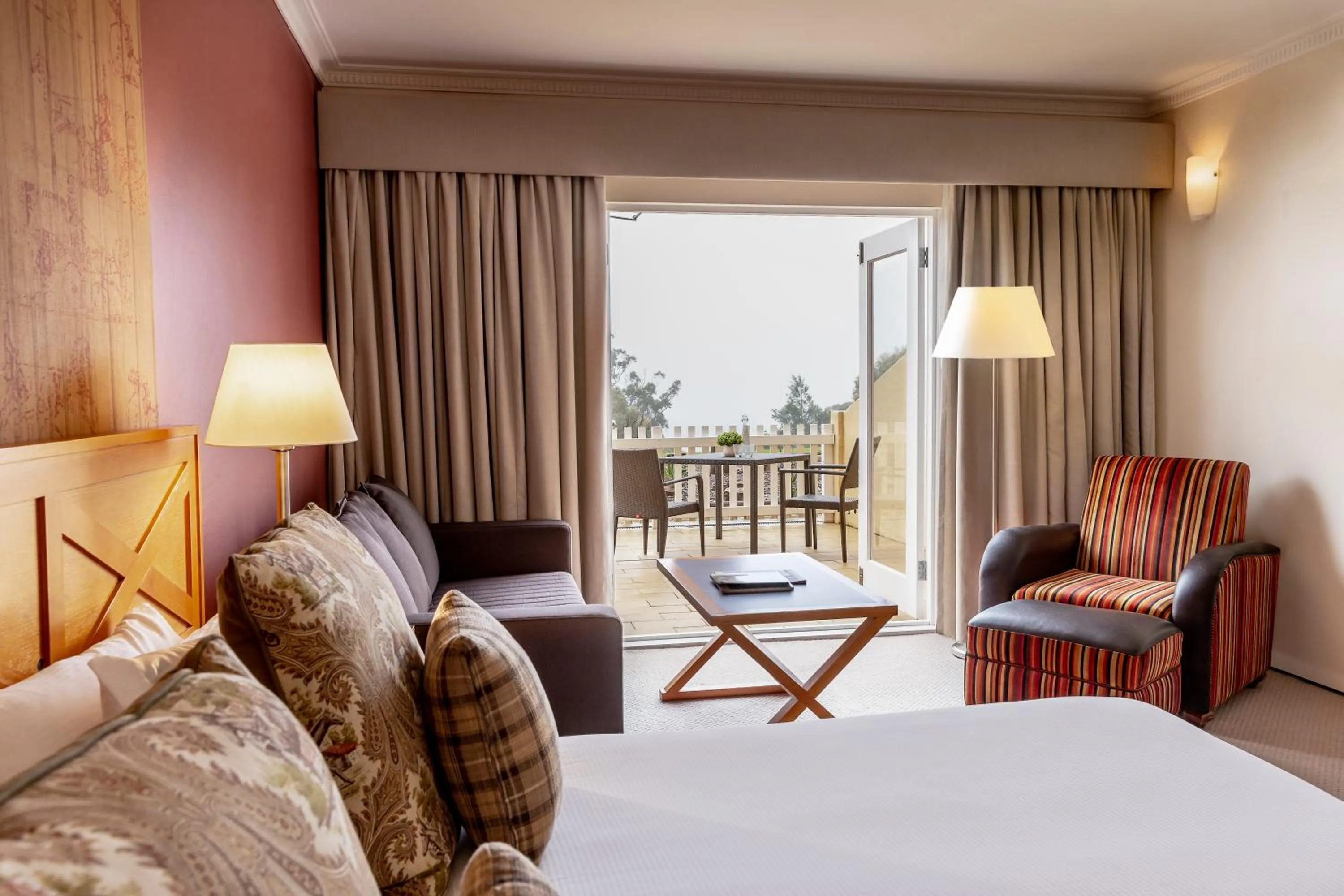 Bedroom, Bed in Fairmont Resort Blue Mountains MGallery Collection