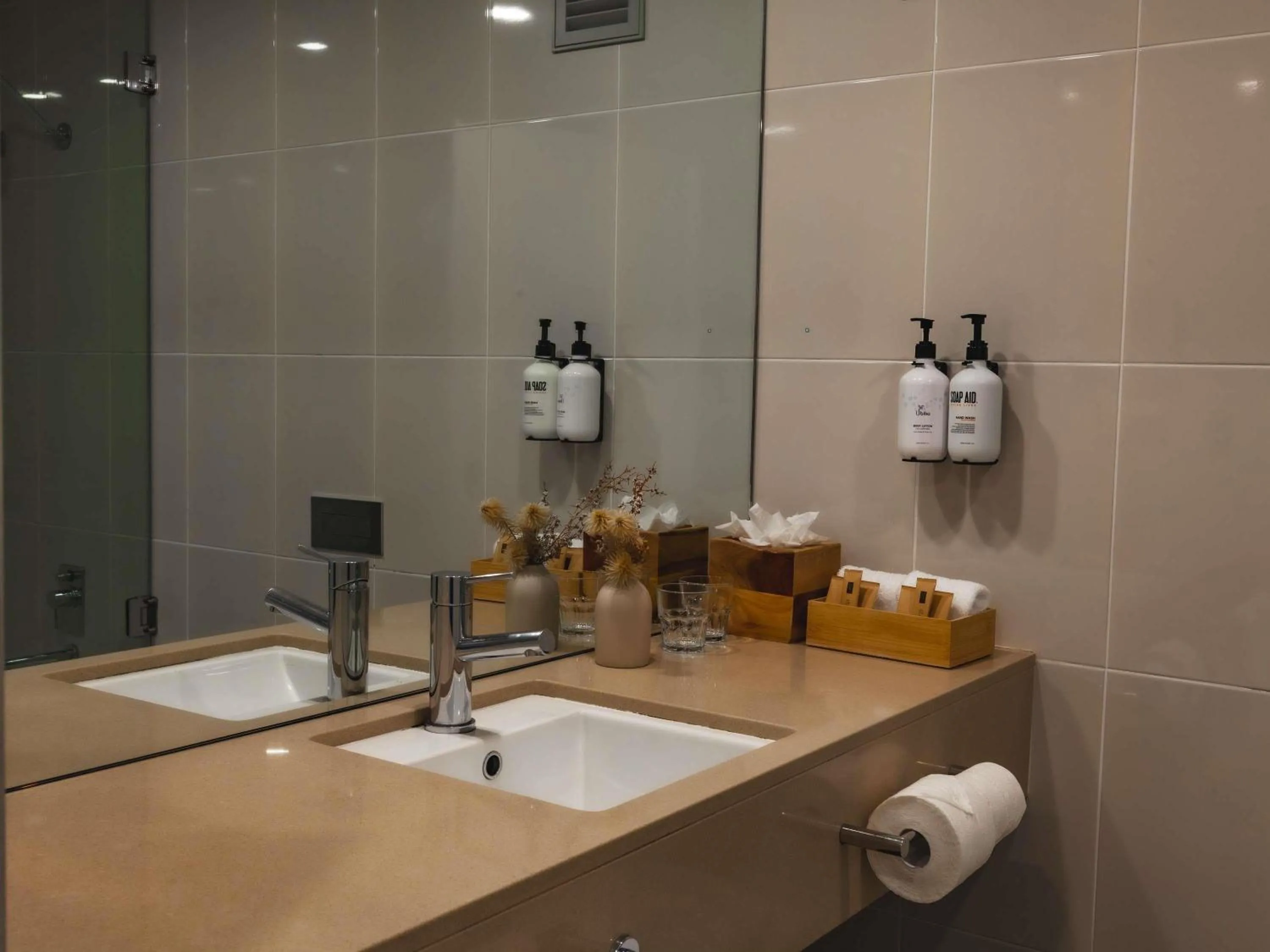 Bedroom in Fairmont Resort Blue Mountains MGallery Collection