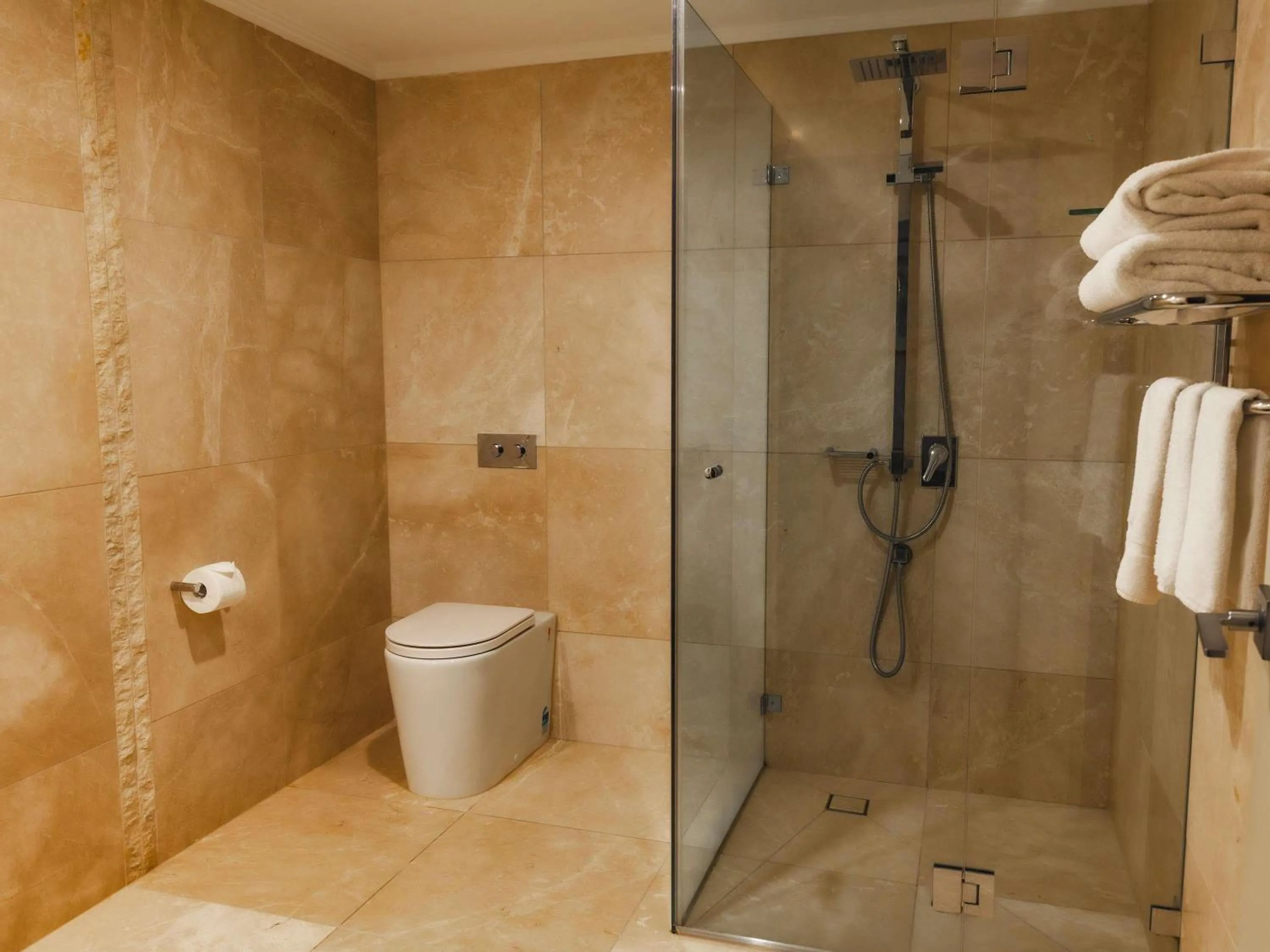 Bedroom in Fairmont Resort Blue Mountains MGallery Collection