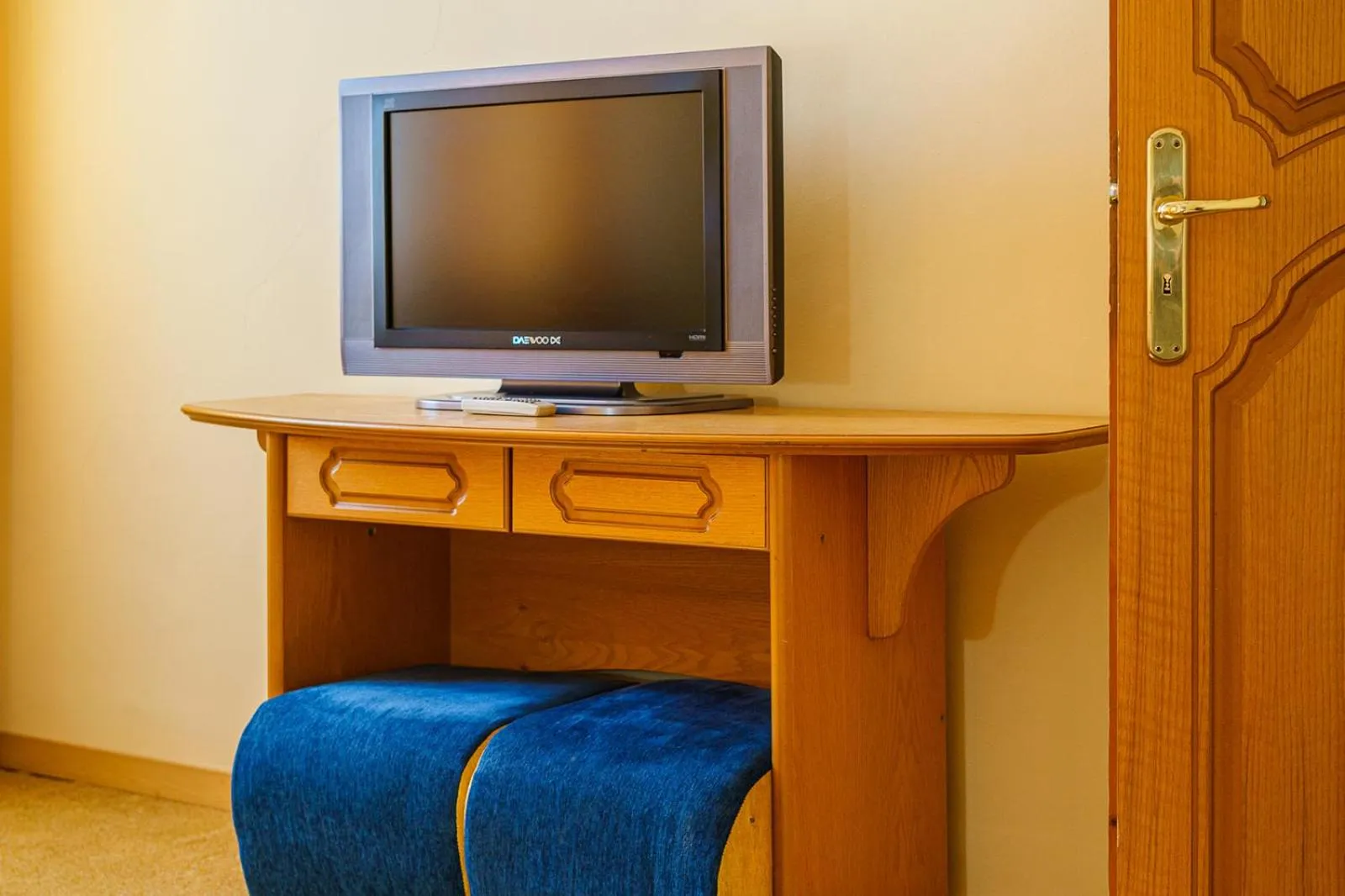 TV and multimedia in Hotel Avion - Self check in