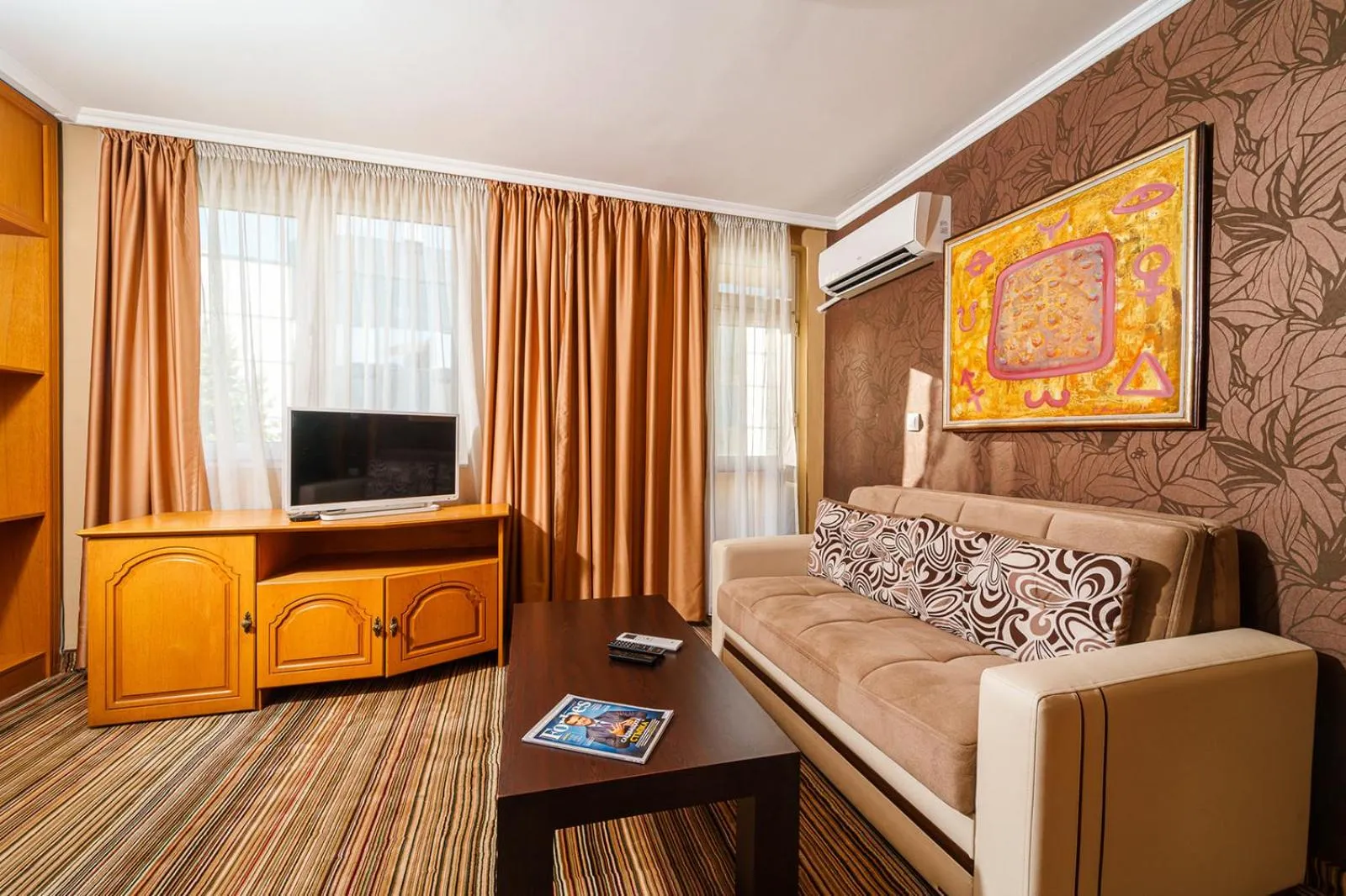 Living room in Hotel Avion - Self check in