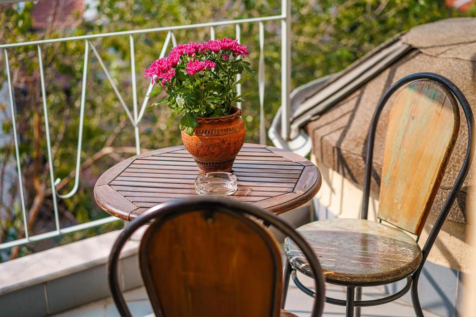 Balcony/Terrace in Hotel Avion - Self check in