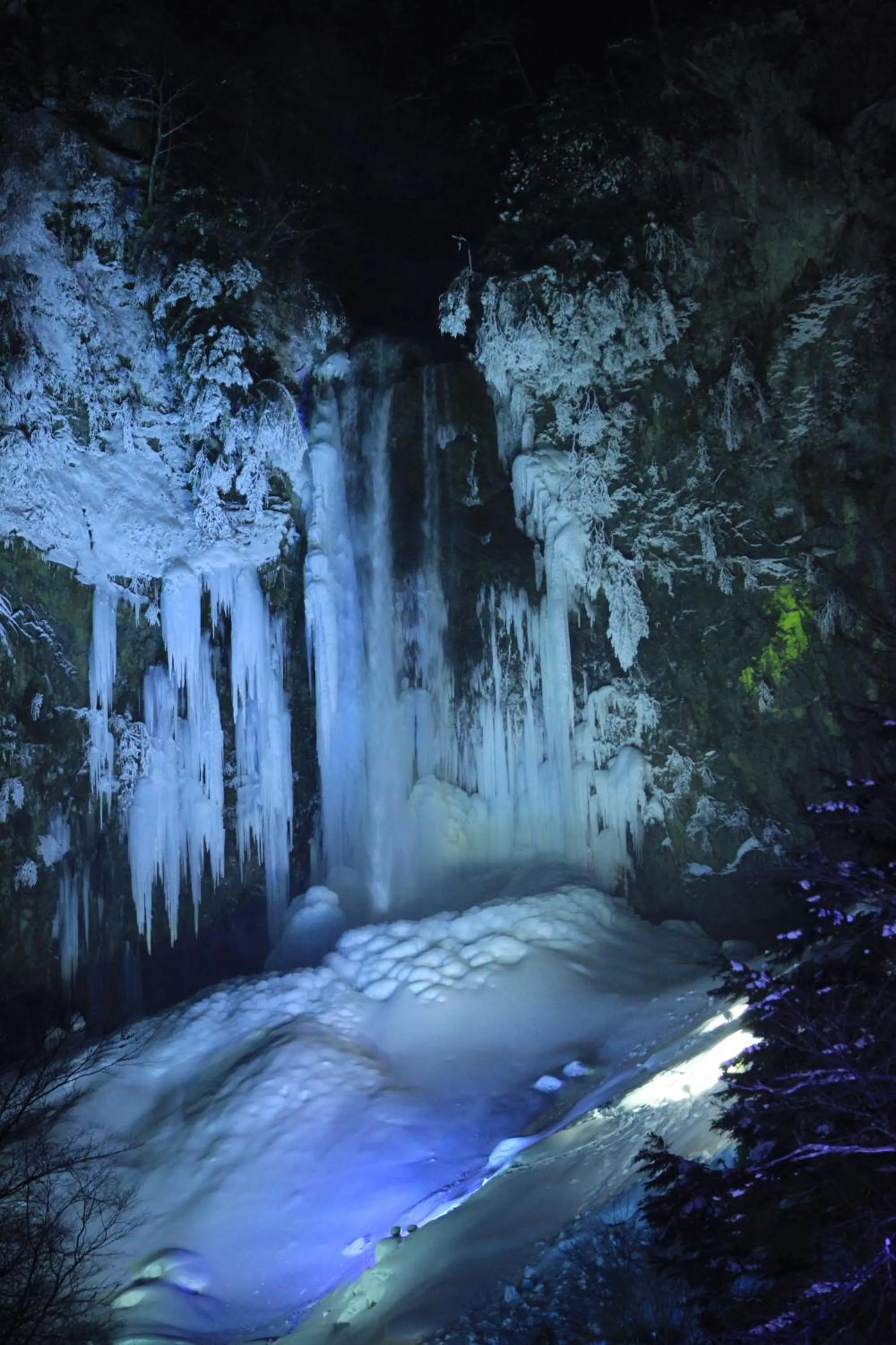 Nearby landmark in Hiratakan