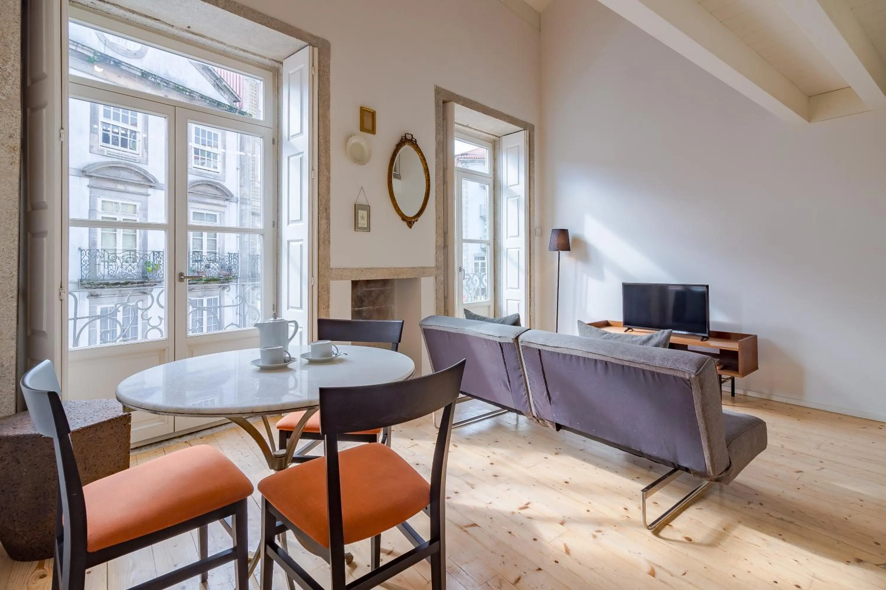 TV and multimedia in YOUROPO - Taipas