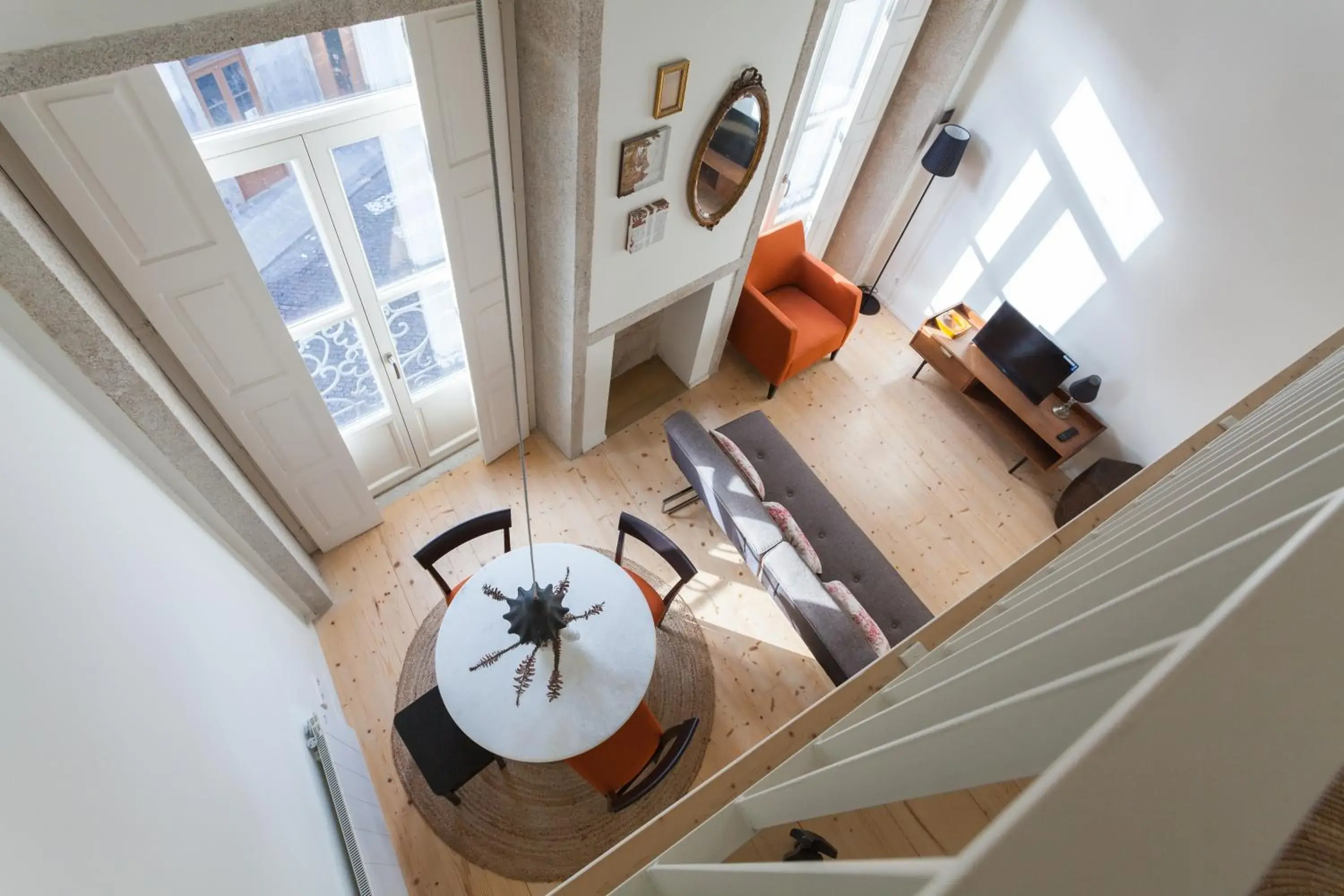 YOUROPO - Taipas YOUROPO - Taipas