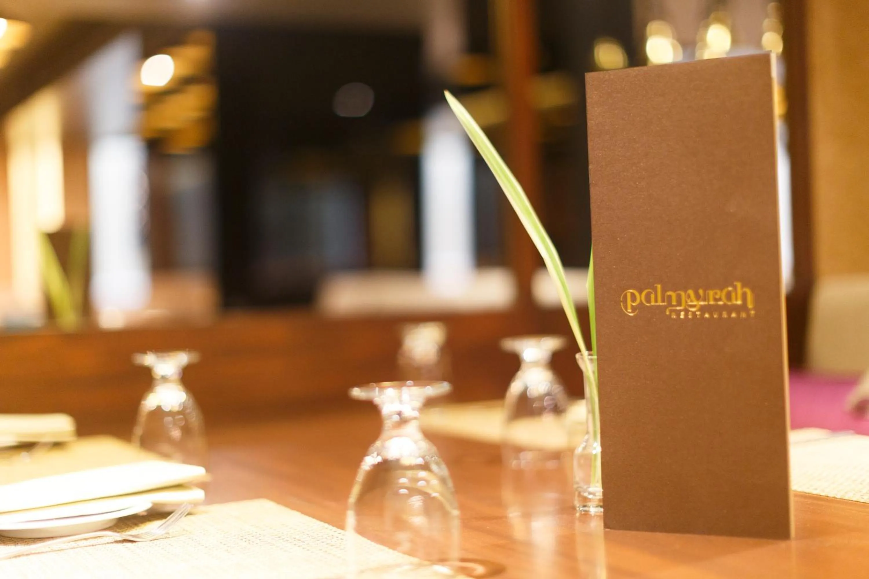 Restaurant/places to eat in Renuka City Hotel